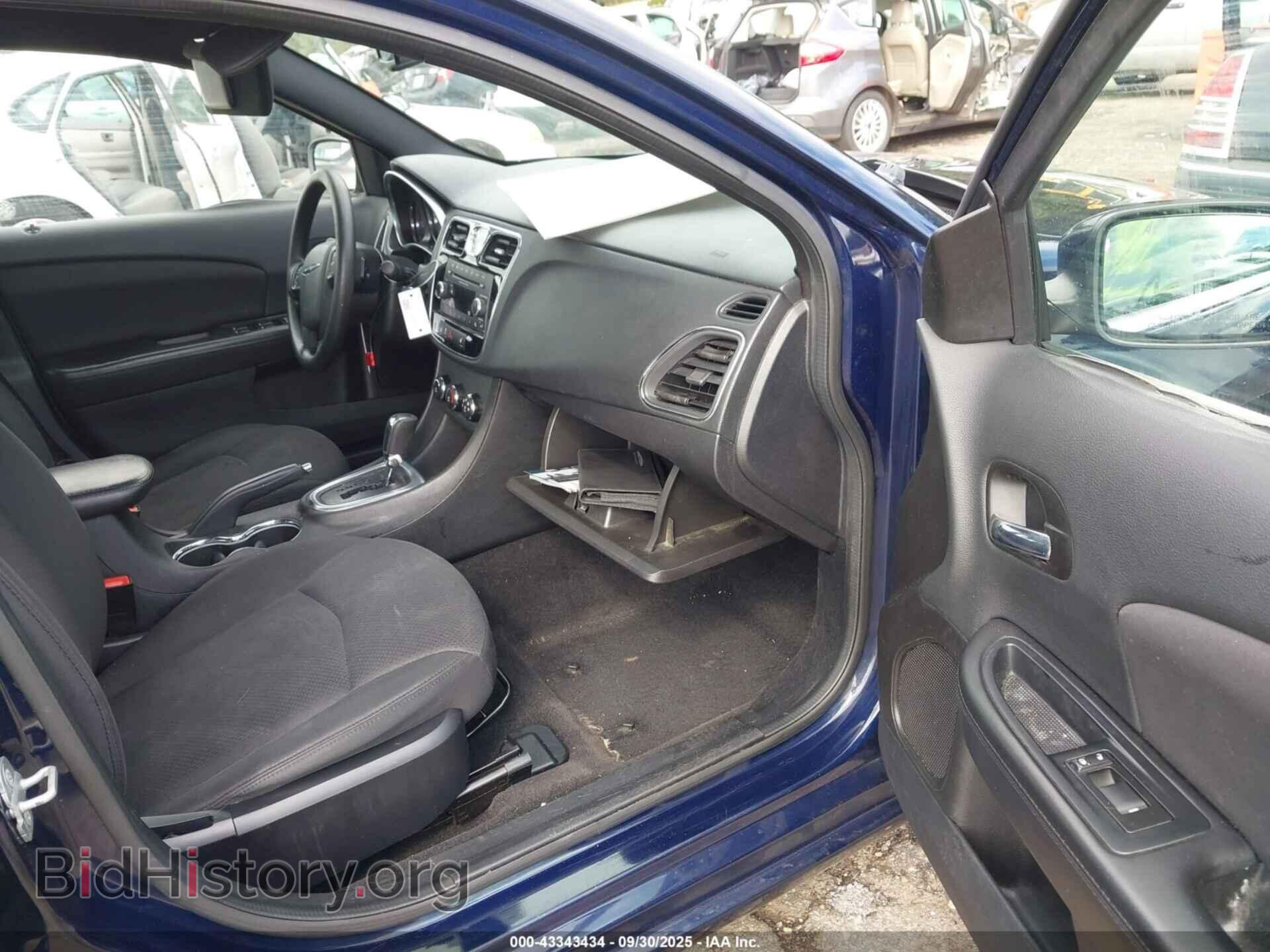 2013 CHRYSLER 200 - VIN: 1C3CCBAG1DN726734 - Фото 5