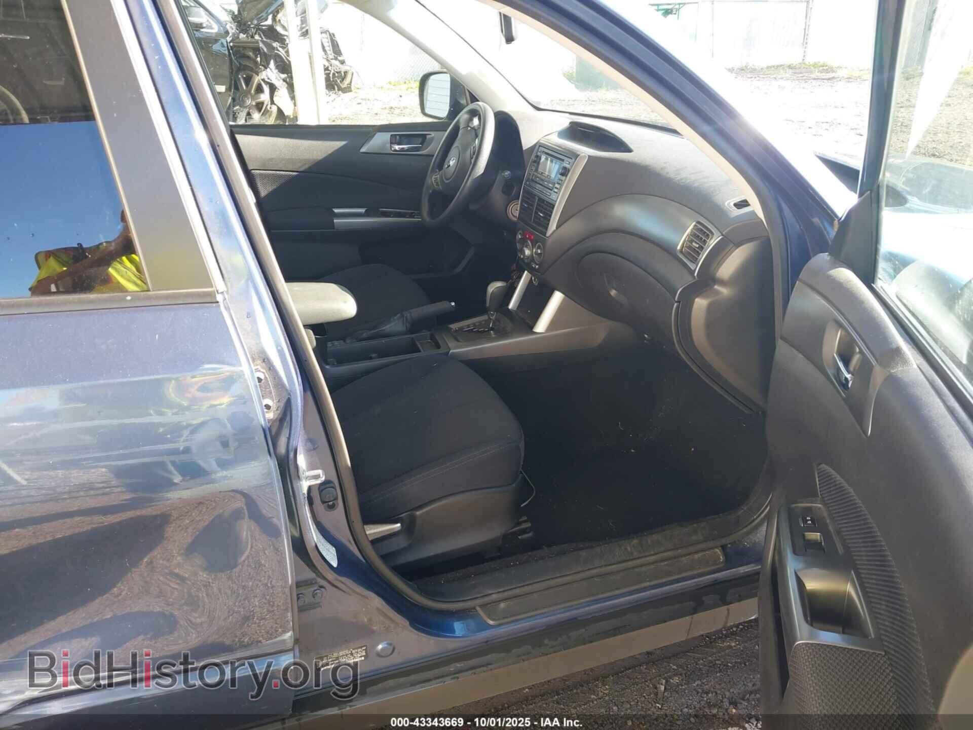 2011 SUBARU FORESTER - VIN: JF2SHADC5BH762824 - Фото 5