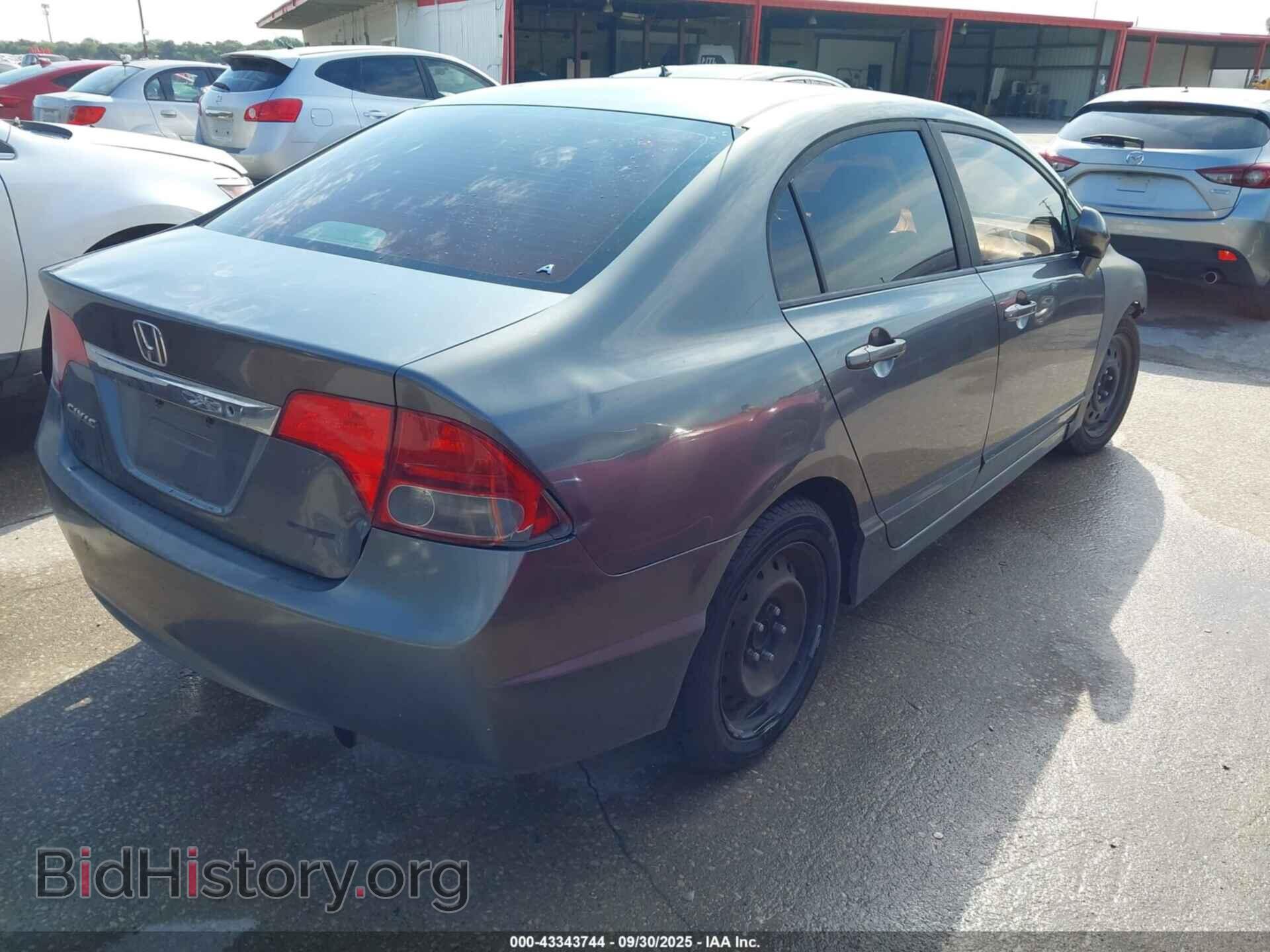 2010 HONDA CIVIC - VIN: 19XFA1F58AE080804 - Фото 4