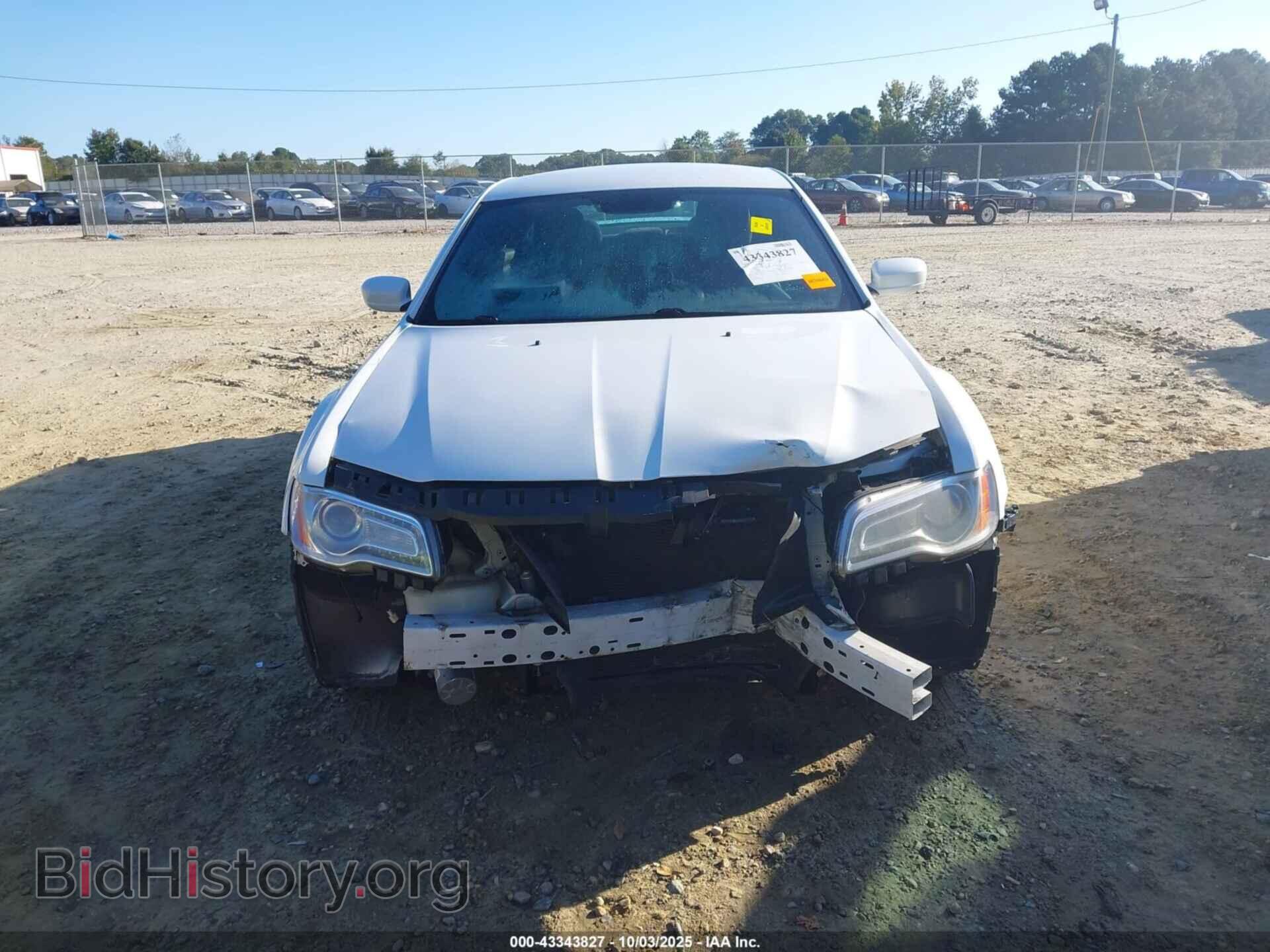 2012 CHRYSLER 300 - VIN: 2C3CCAAG2CH173349 - Фото 12