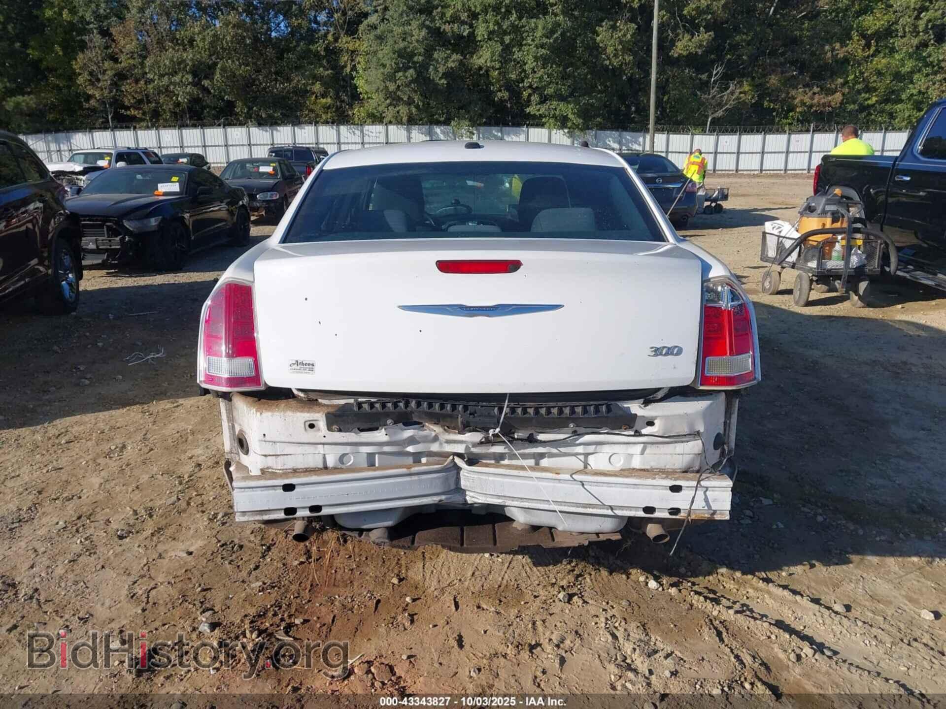 2012 CHRYSLER 300 - VIN: 2C3CCAAG2CH173349 - Фото 16