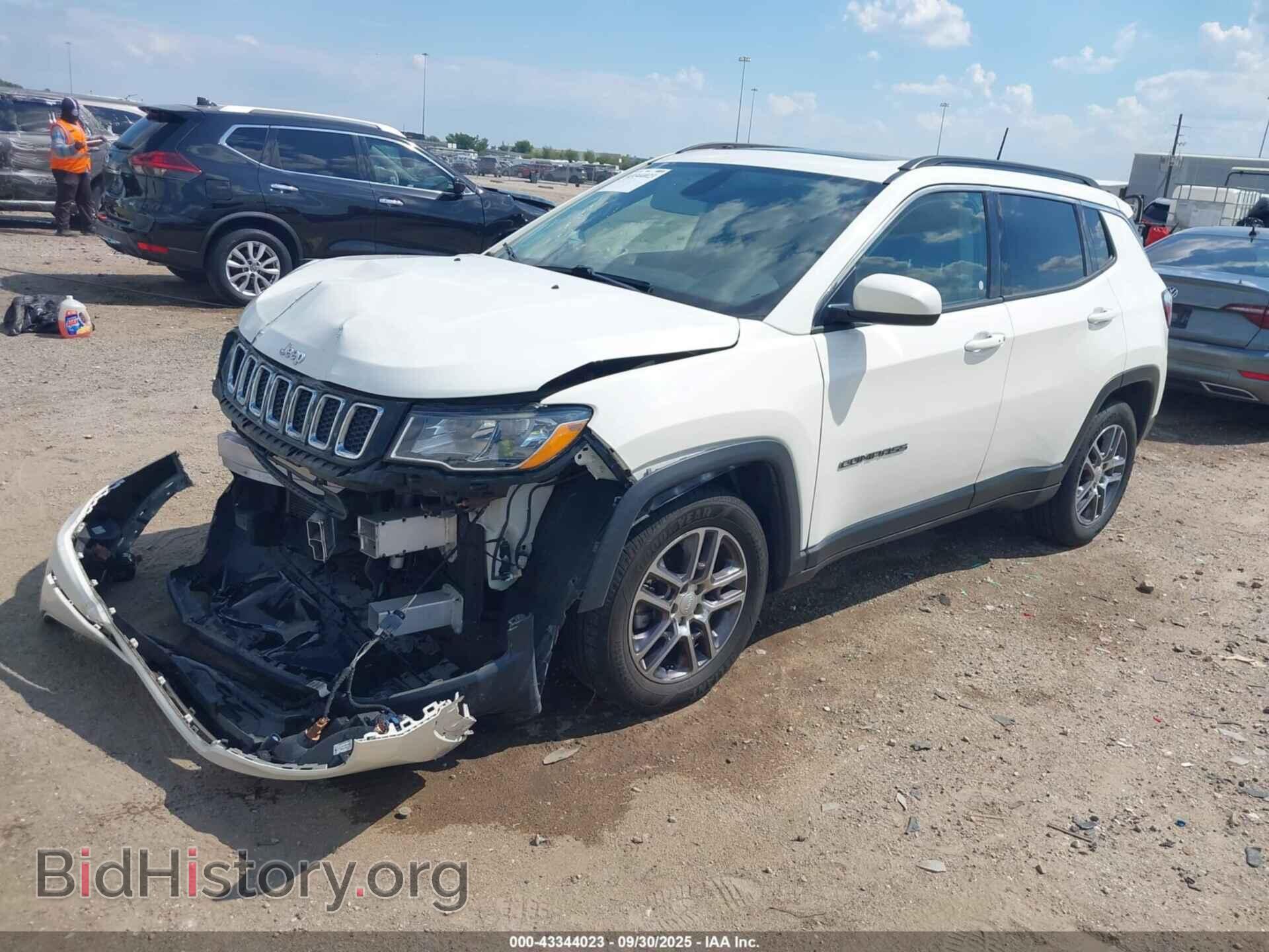 2020 JEEP COMPASS - VIN: 3C4NJCBB3LT198700 - Фото 2