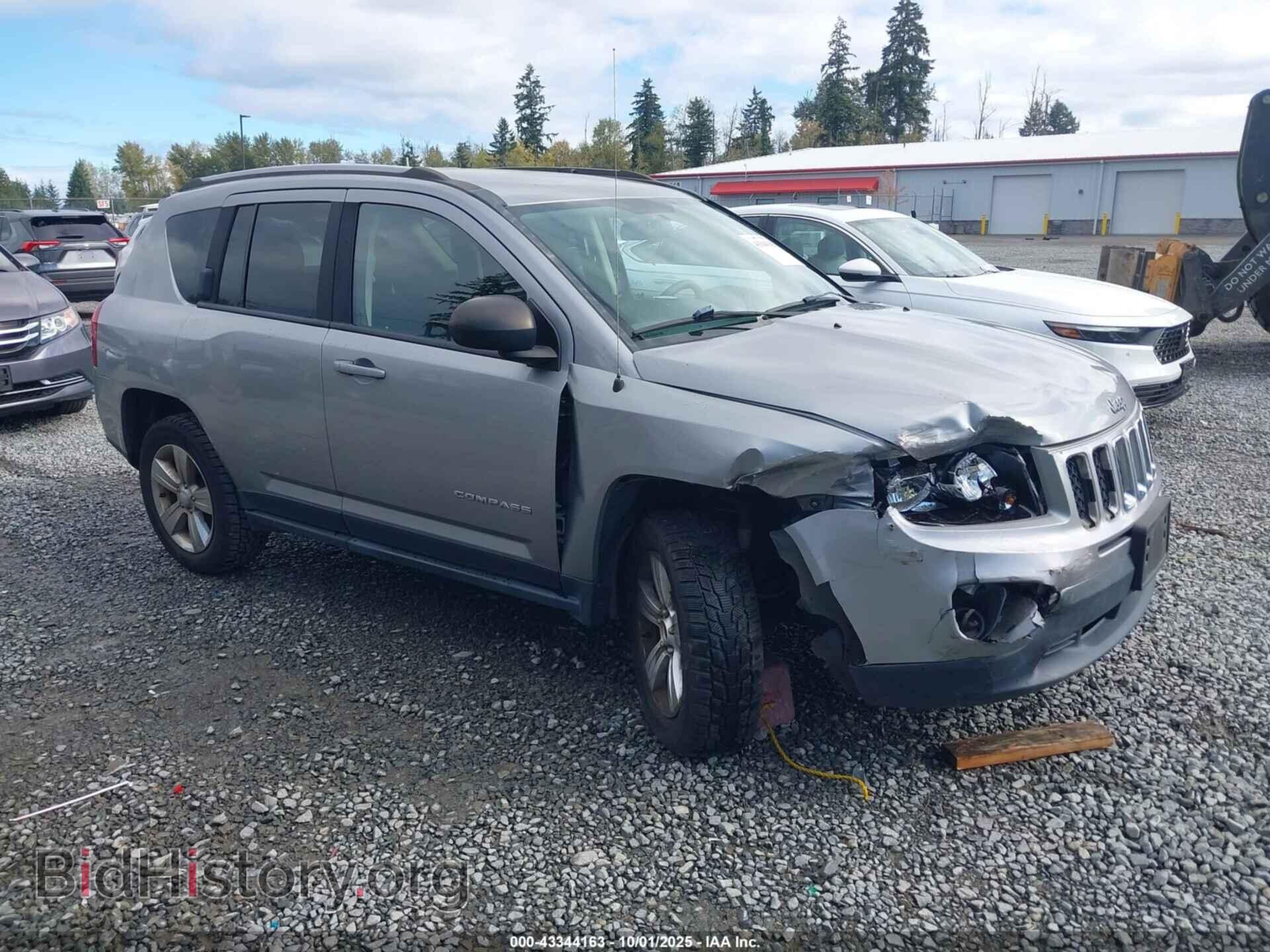Photo 1C4NJDBB4FD440006 - JEEP COMPASS 2015
