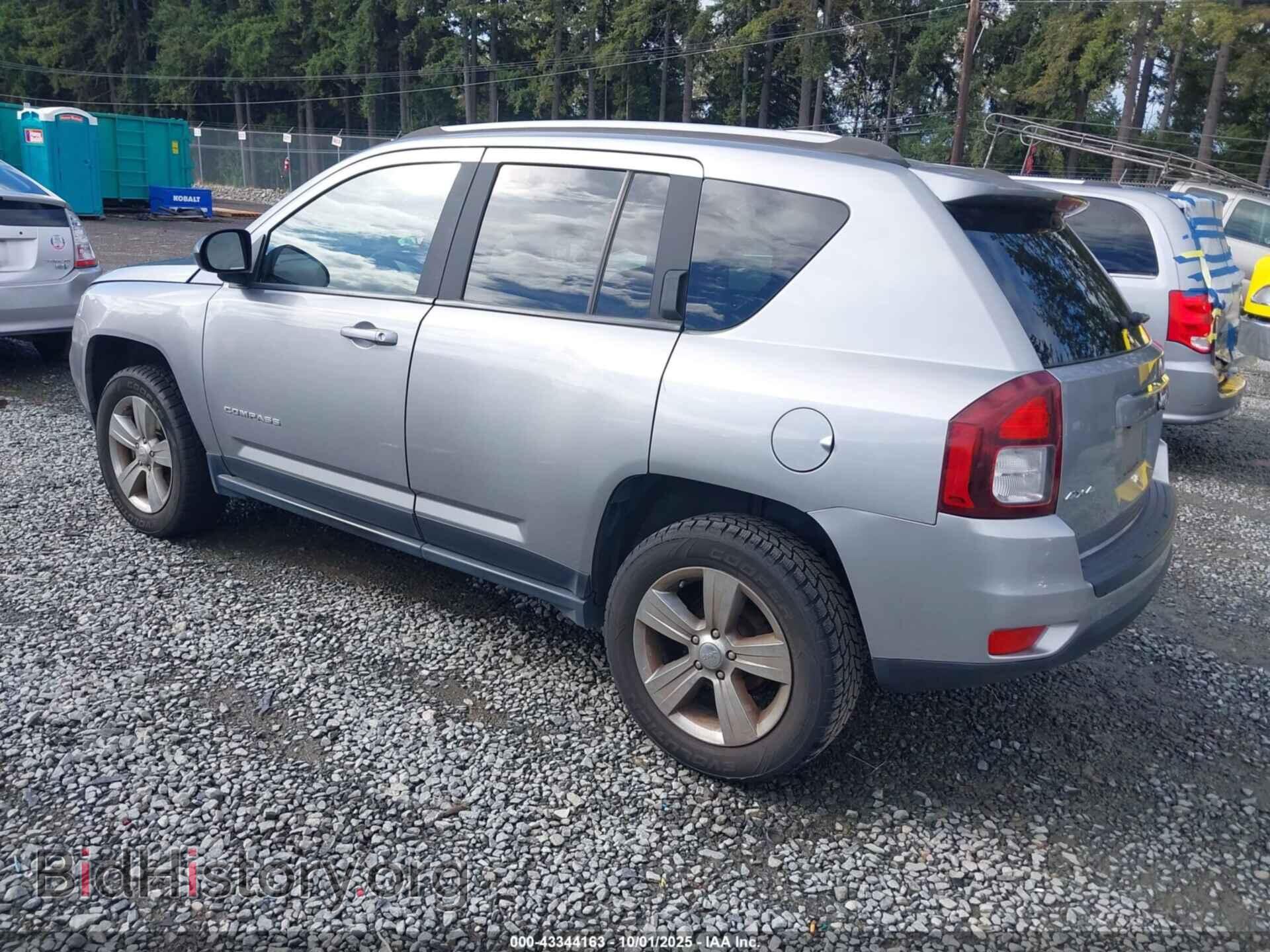 2015 JEEP COMPASS - VIN: 1C4NJDBB4FD440006 - Фото 3