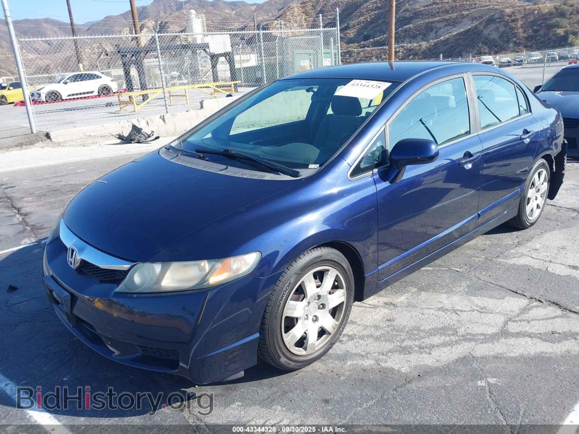 2010 HONDA CIVIC - VIN: 19XFA1F5XAE028137 - Фото 2