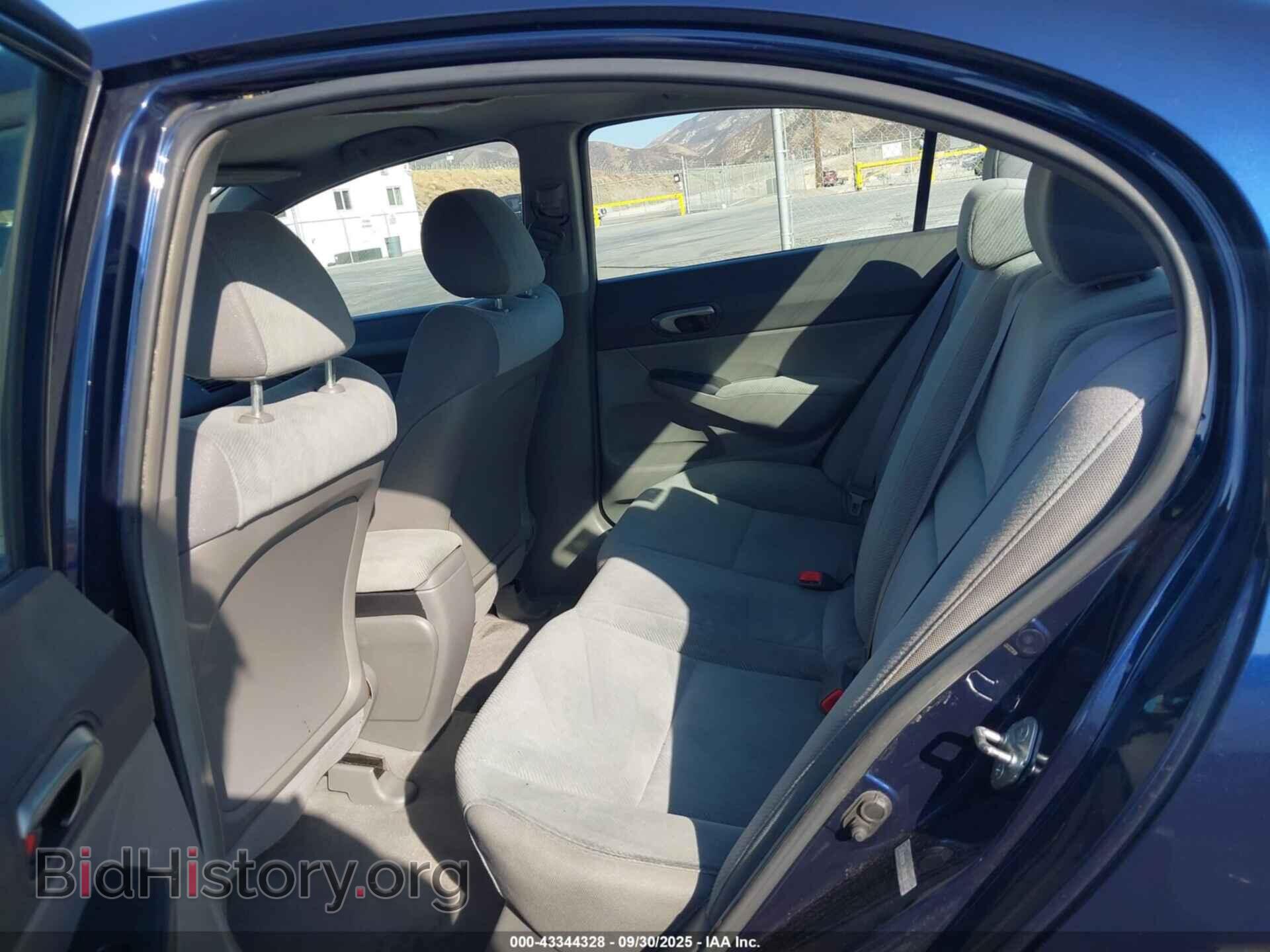 2010 HONDA CIVIC - VIN: 19XFA1F5XAE028137 - Фото 8