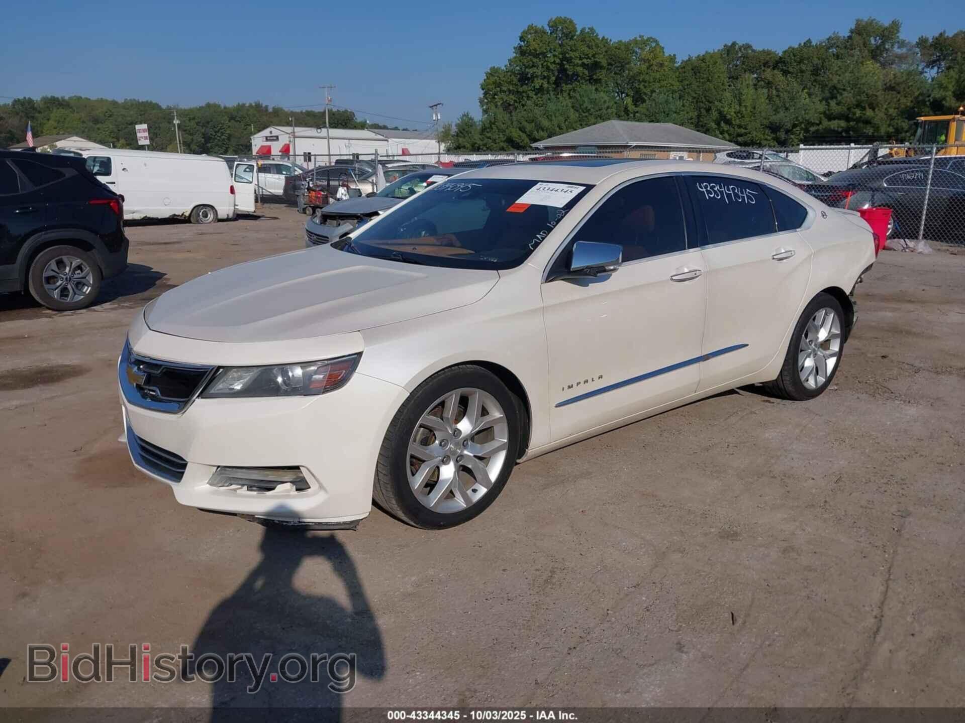 2014 CHEVROLET IMPALA - VIN: 1G1155S32EU122071 - Фото 2