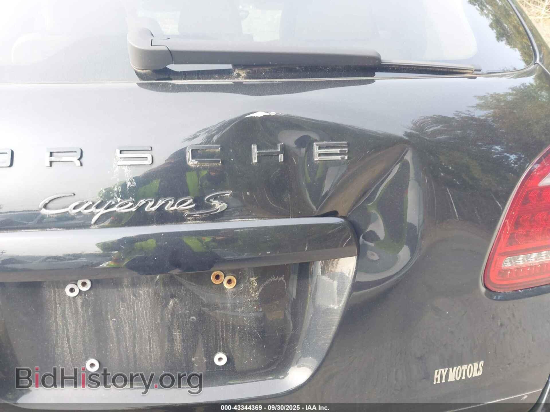 2011 PORSCHE CAYENNE - VIN: WP1AB2A2XBLA45750 - Фото 17