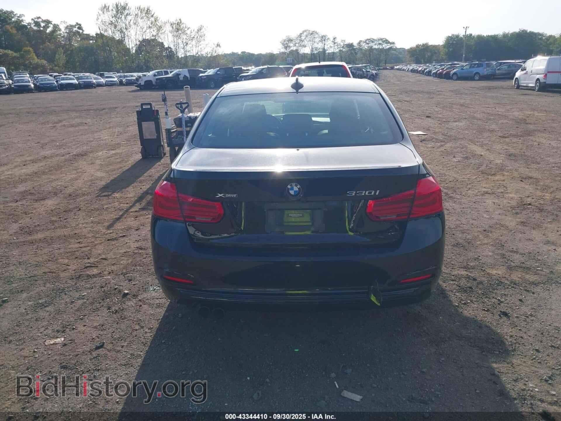 2018 BMW 330I - VIN: WBA8D9C54JEB35778 - Фото 16