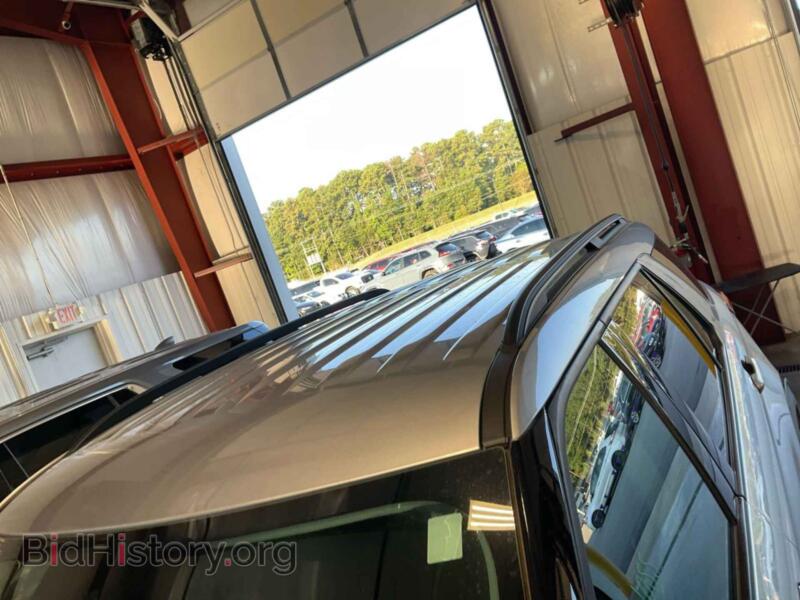 2022 Ford EXPLORER (VIN 1FMSK8DH1NGB03603) — photo 2 of 28