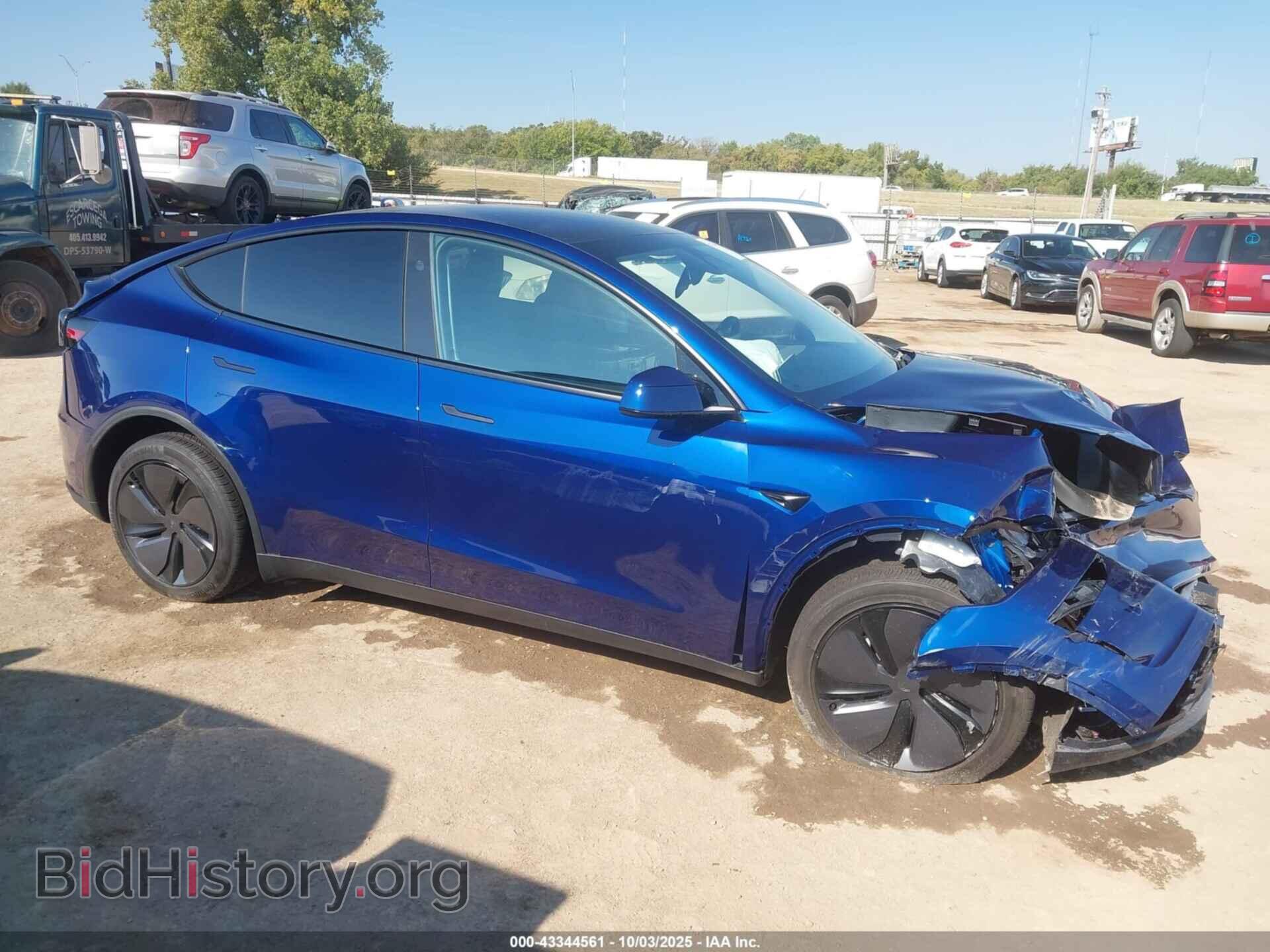 2026 TESLA MODEL Y - VIN: 7SAYGDED5TF424669 - Фото 14