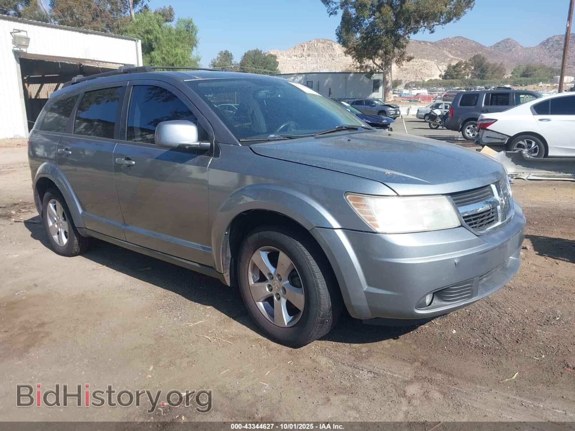 Photo 3D4PG5FVXAT202233 - DODGE JOURNEY 2010