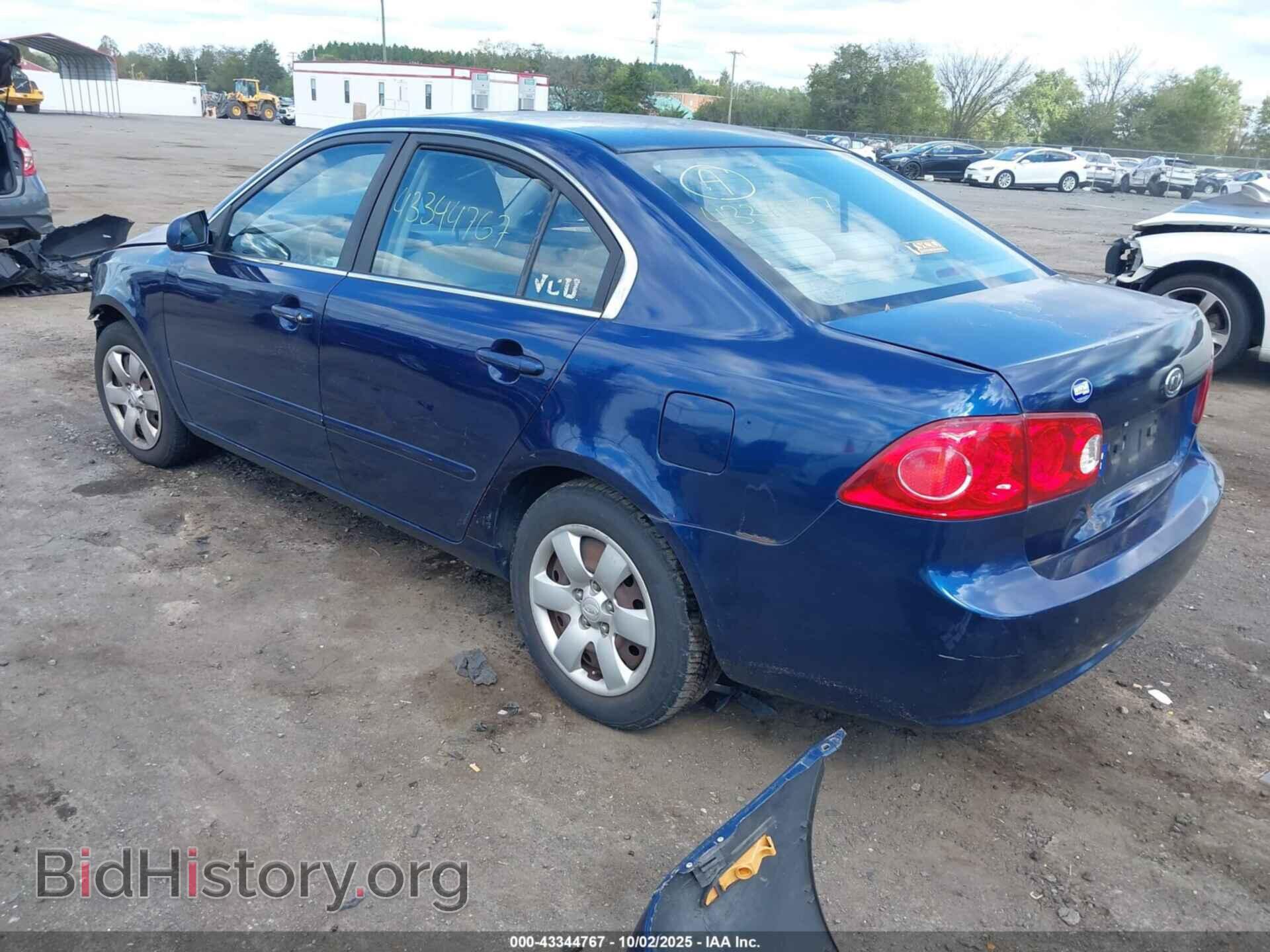 2008 KIA OPTIMA - VIN: KNAGE123885169790 - Фото 3