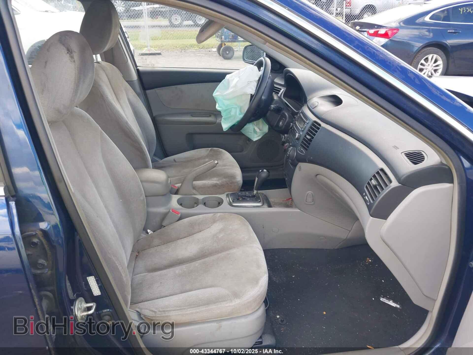 2008 KIA OPTIMA - VIN: KNAGE123885169790 - Фото 5