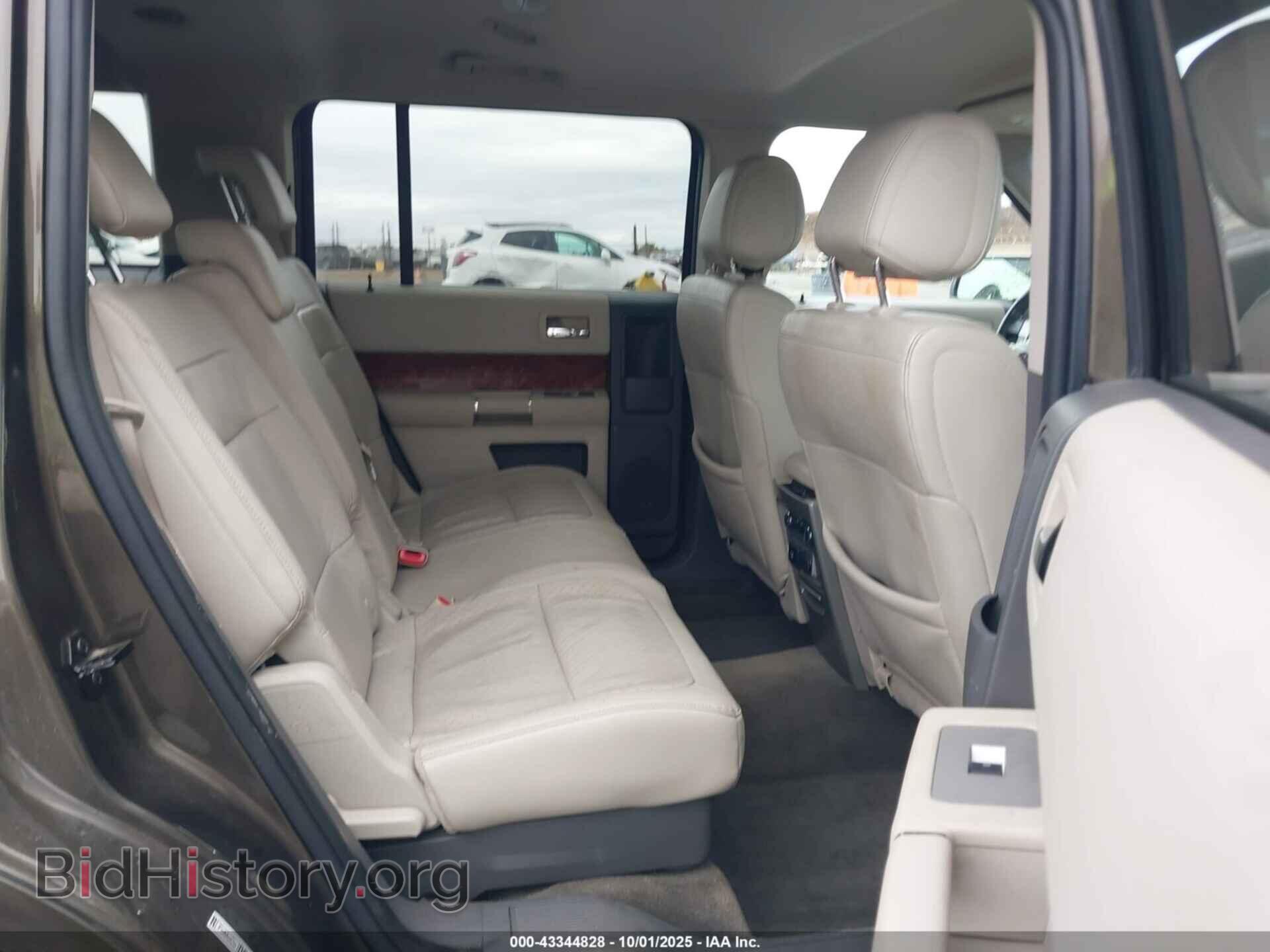 2011 FORD FLEX - VIN: 2FMGK5DC8BBD08217 - Photo 8