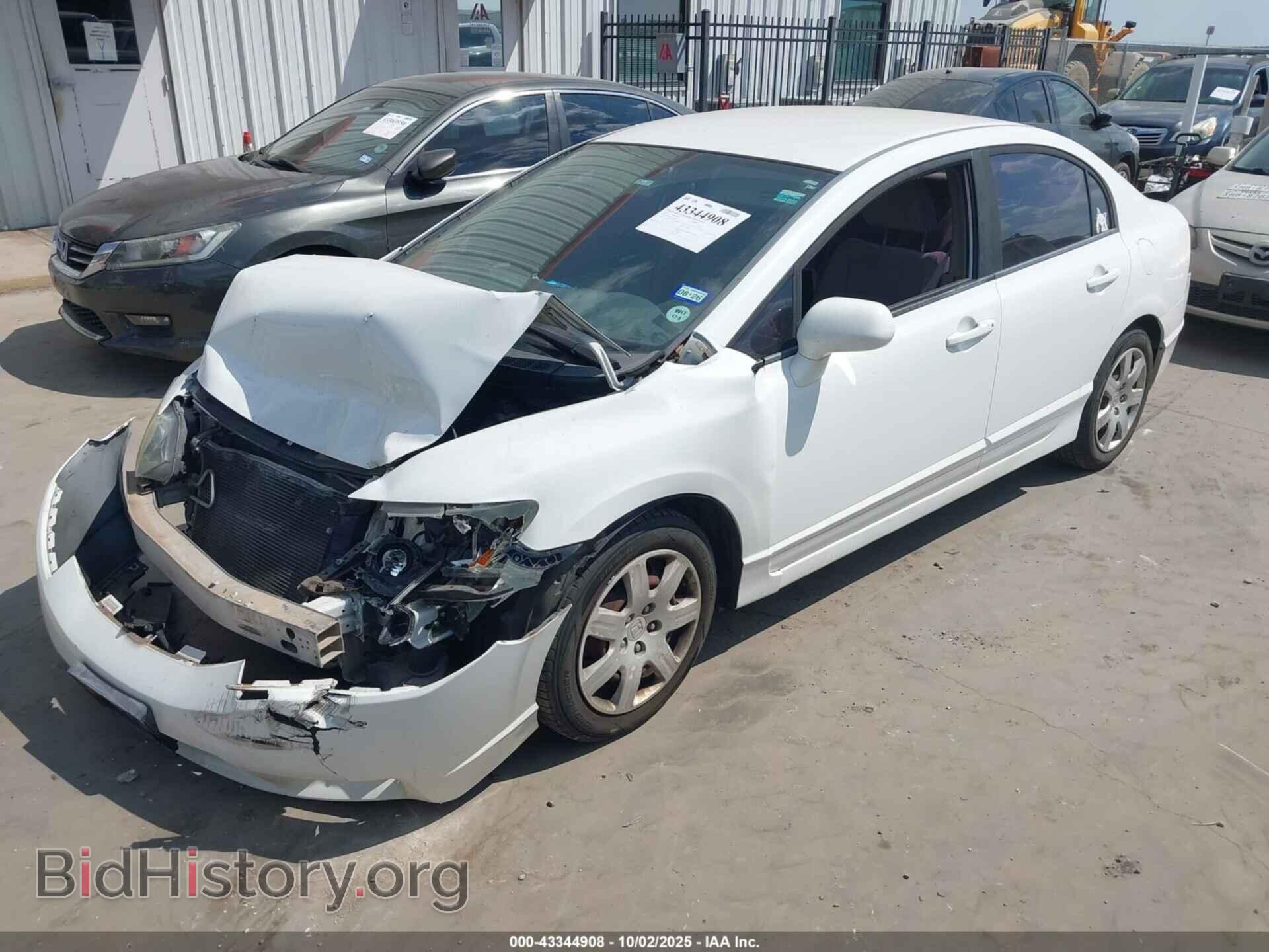 2010 HONDA CIVIC - VIN: 19XFA1F58AE032638 - Фото 2