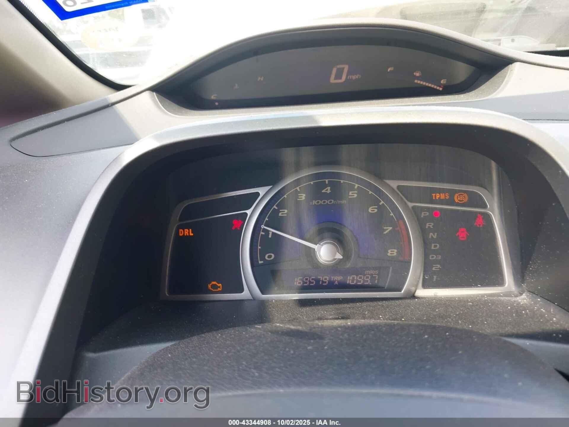 2010 HONDA CIVIC - VIN: 19XFA1F58AE032638 - Фото 7