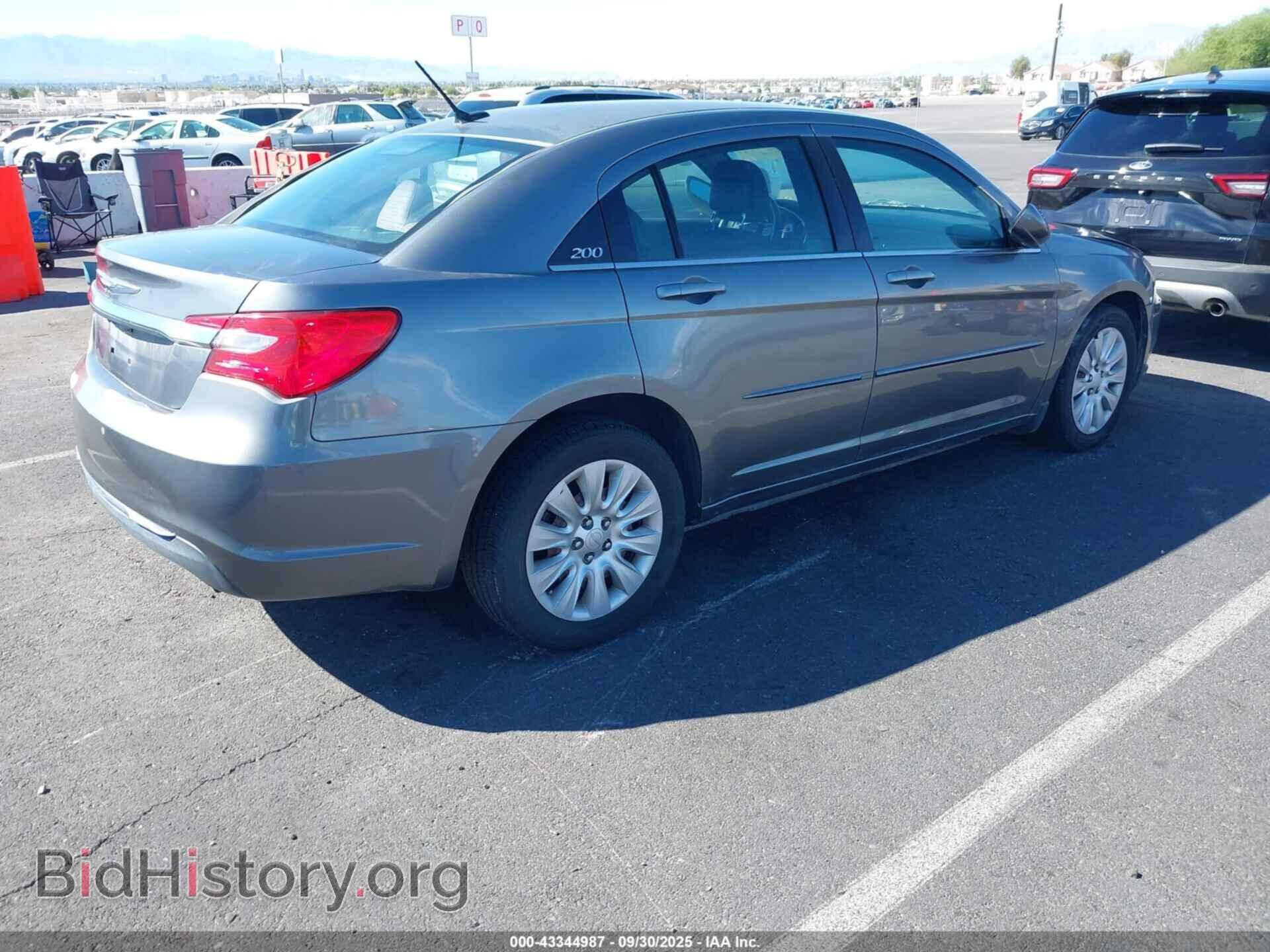 2012 CHRYSLER 200 - VIN: 1C3CCBAB7CN212695 - Фото 4