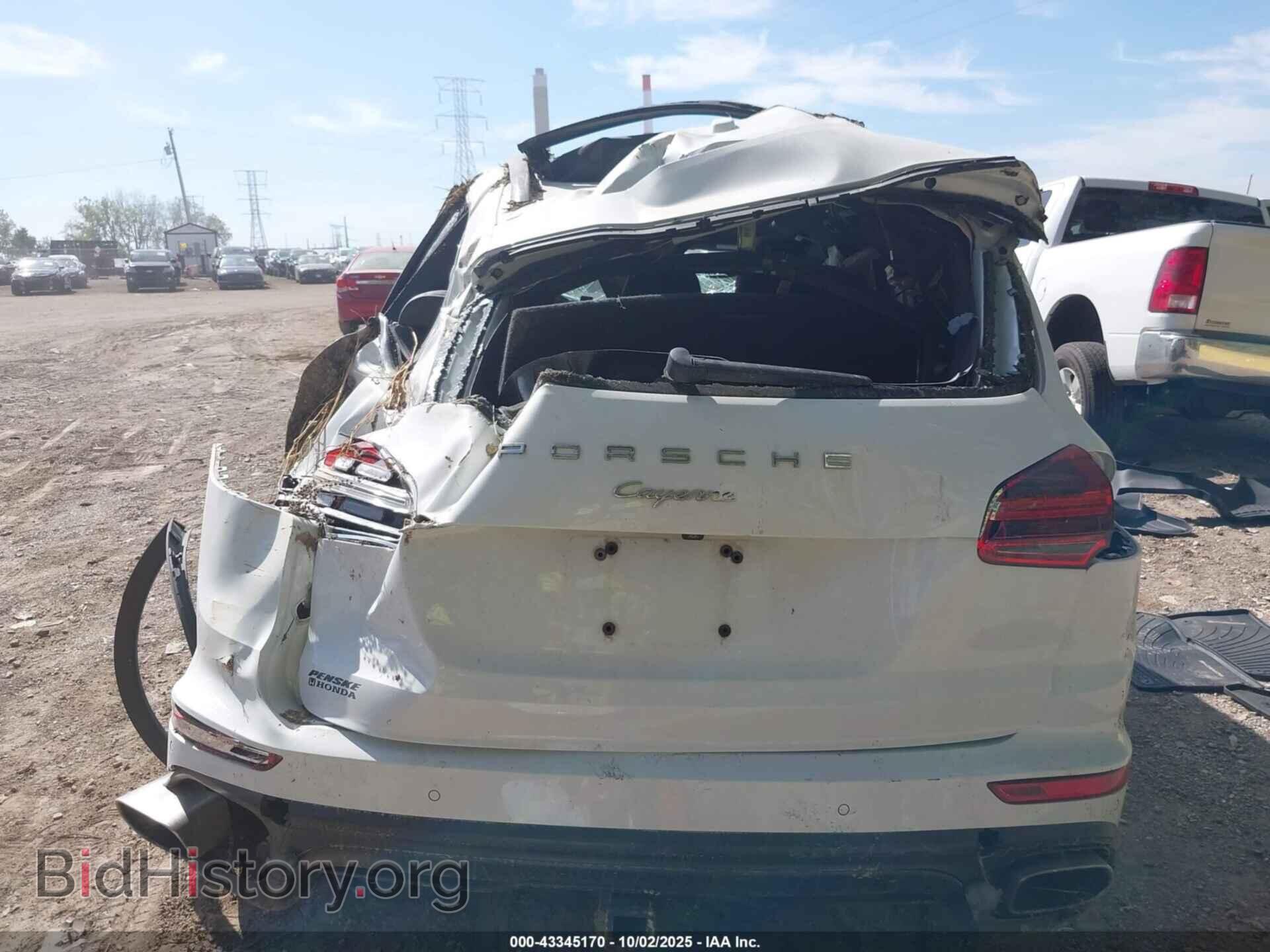 2016 PORSCHE CAYENNE - VIN: WP1AA2A2XGLA08207 - Photo 16
