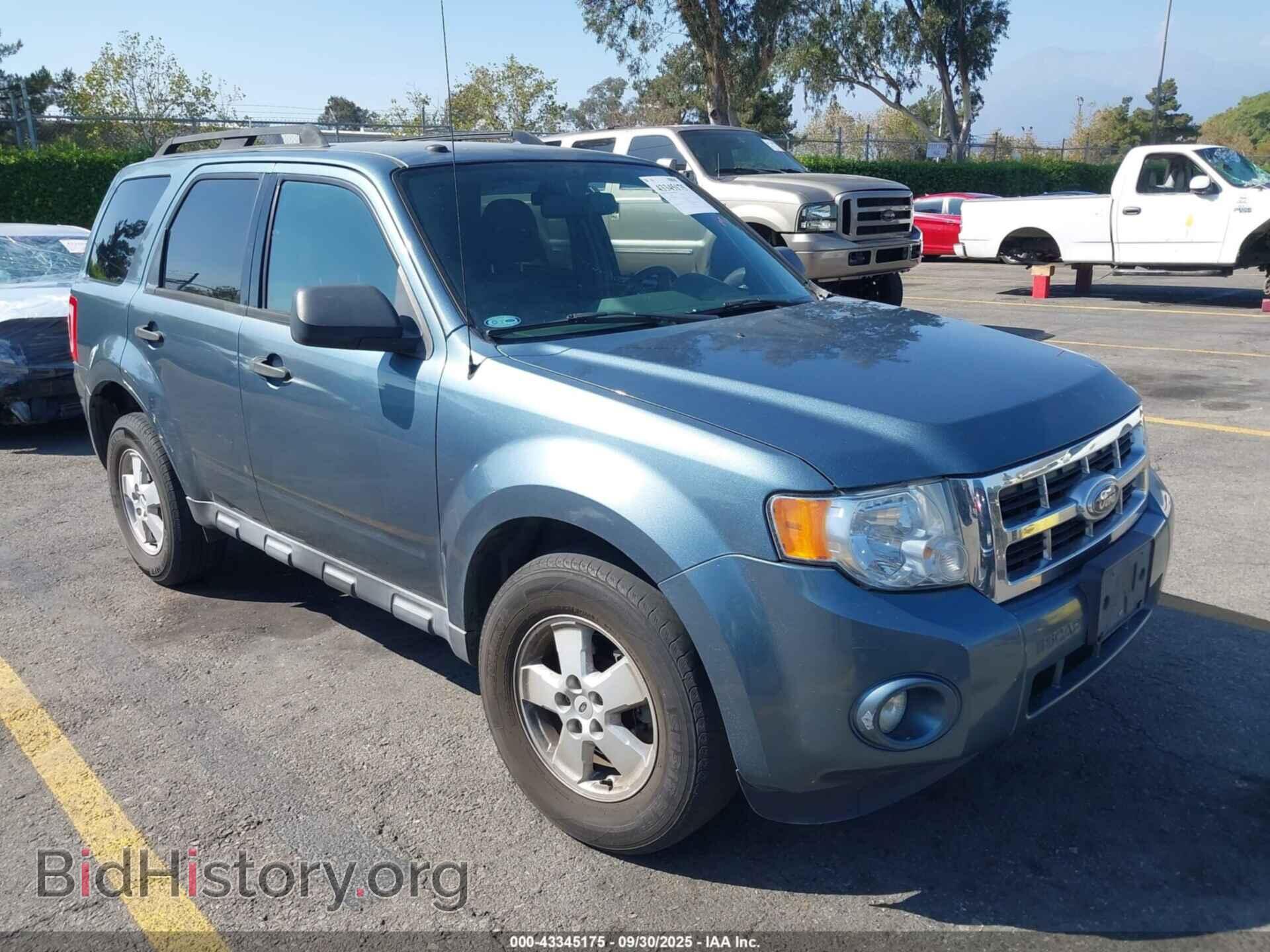 Фотография 1FMCU0D73CKB18377 - FORD ESCAPE 2012