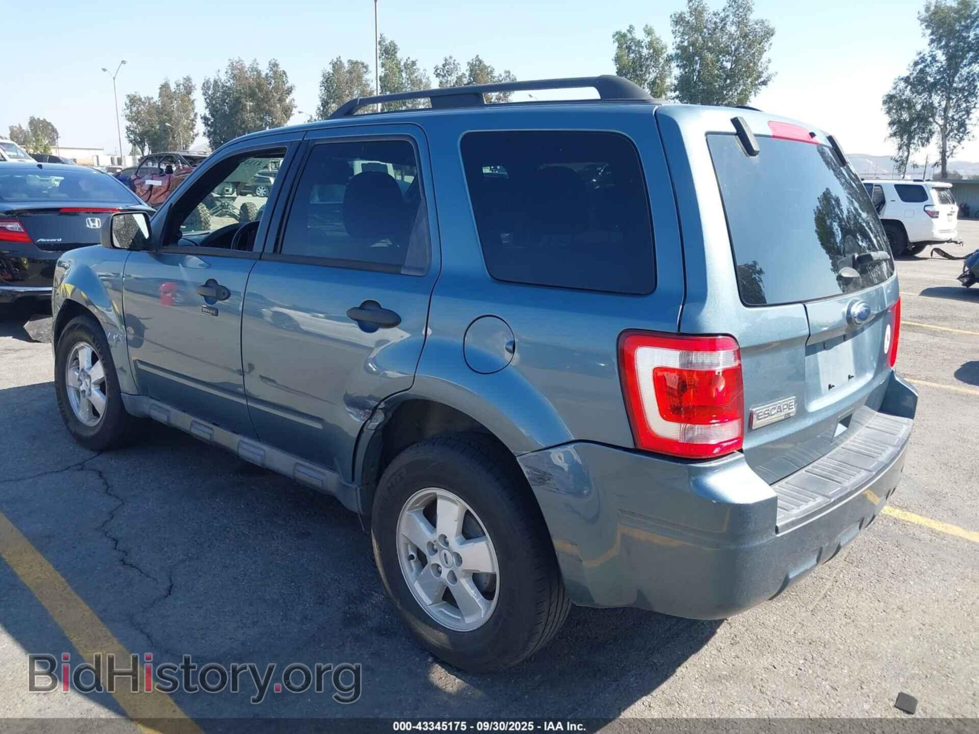 2012 FORD ESCAPE - VIN: 1FMCU0D73CKB18377 - Фото 3