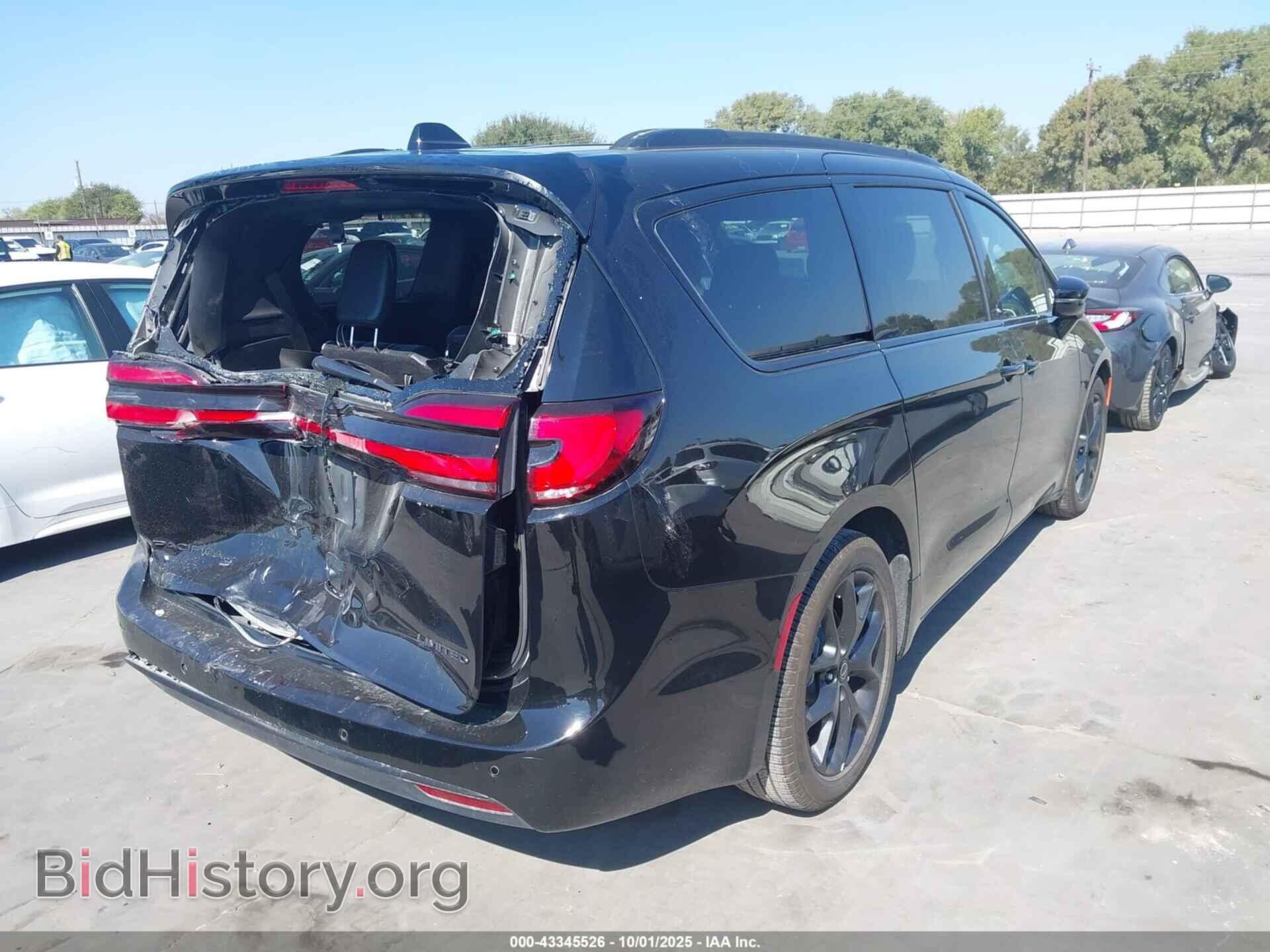 2025 CHRYSLER PACIFICA - VIN: 2C4RC1GG5SR561942 - Photo 4
