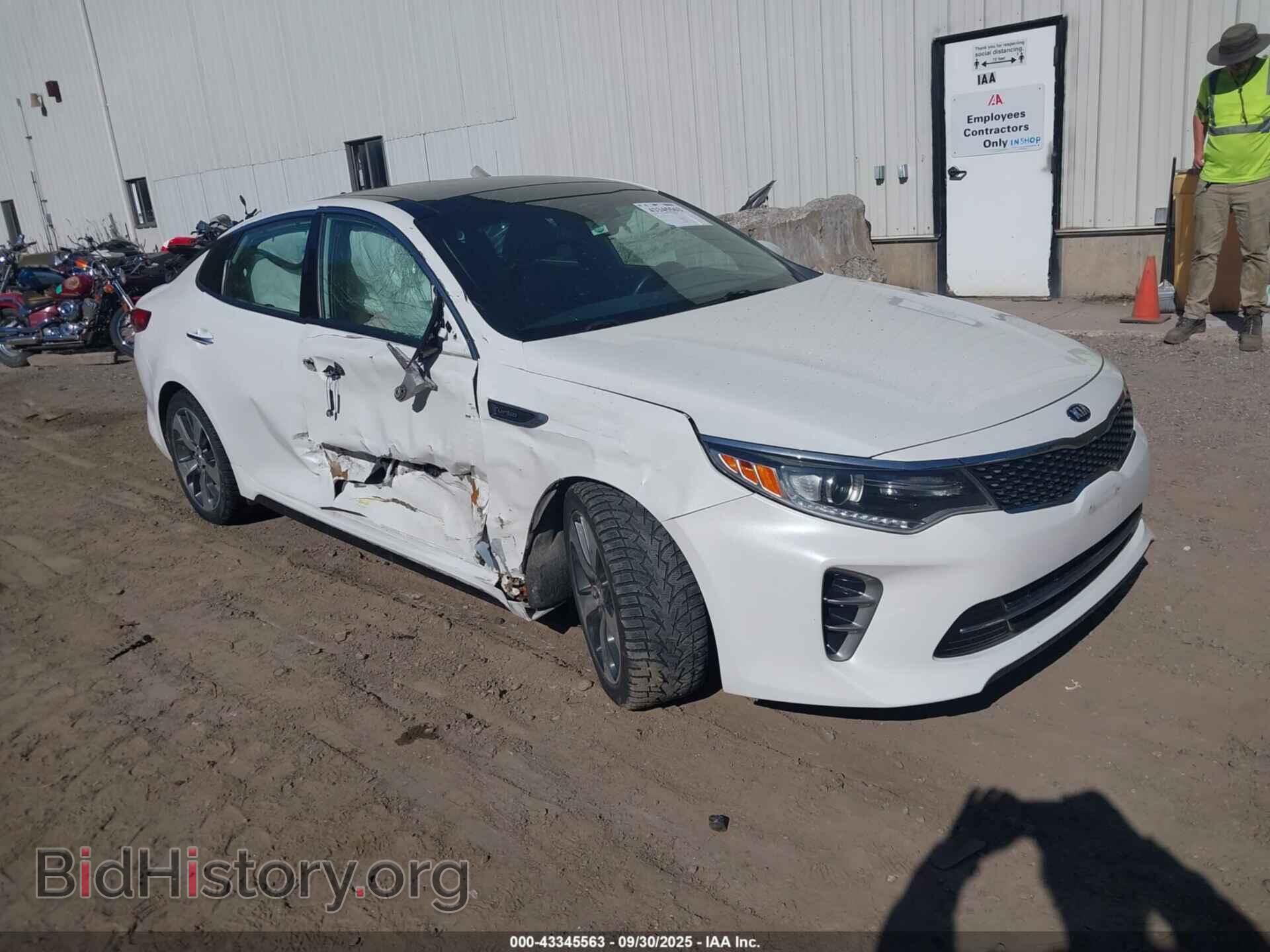 Фотография 5XXGW4L29GG013629 - KIA OPTIMA 2016