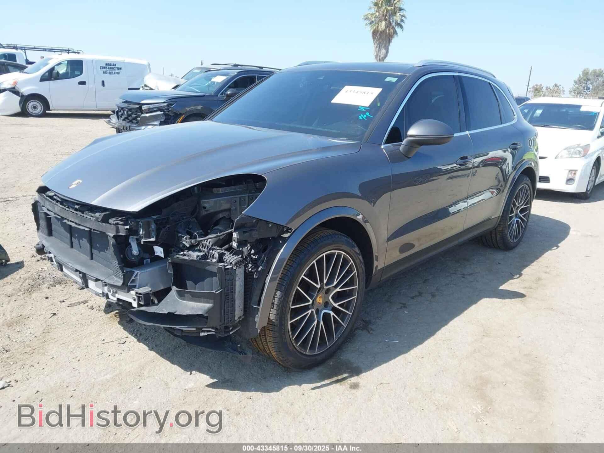 2019 PORSCHE CAYENNE - VIN: WP1AA2AY2KDA06409 - Фото 2