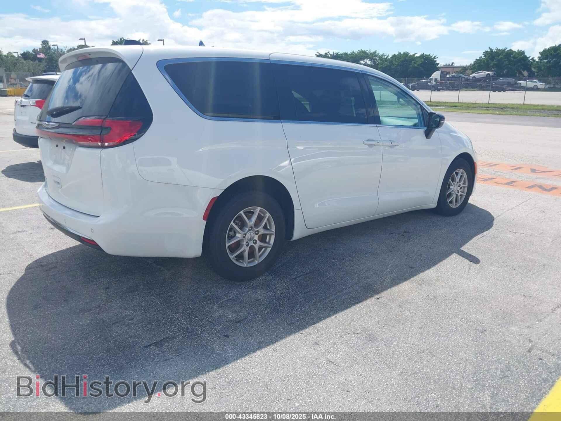 2024 CHRYSLER PACIFICA - VIN: 2C4RC1BG2RR129732 - Фото 4