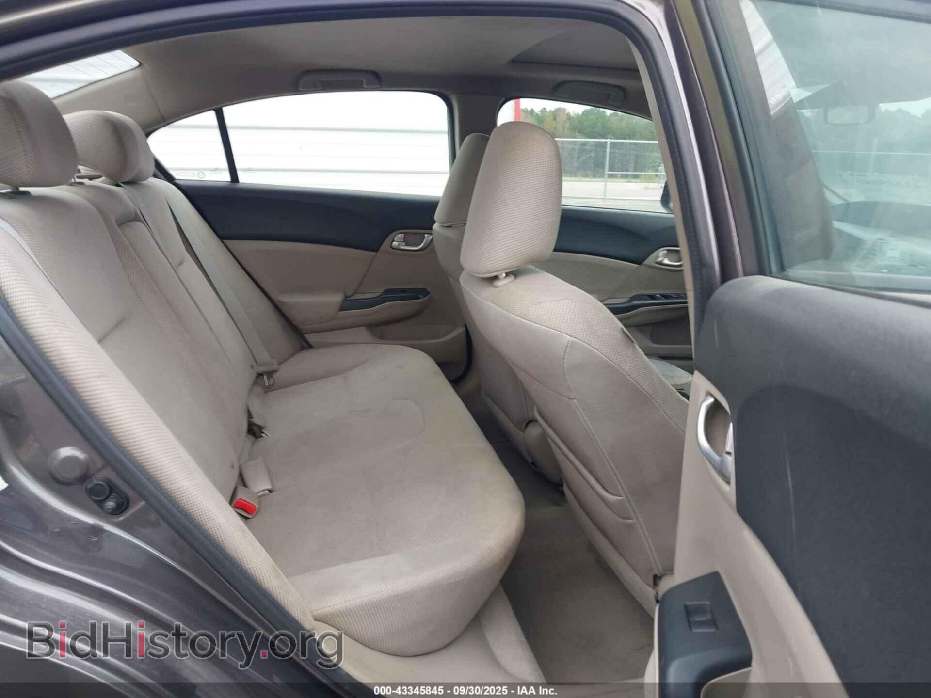2012 HONDA CIVIC - VIN: 19XFB2F88CE352171 - Фото 8