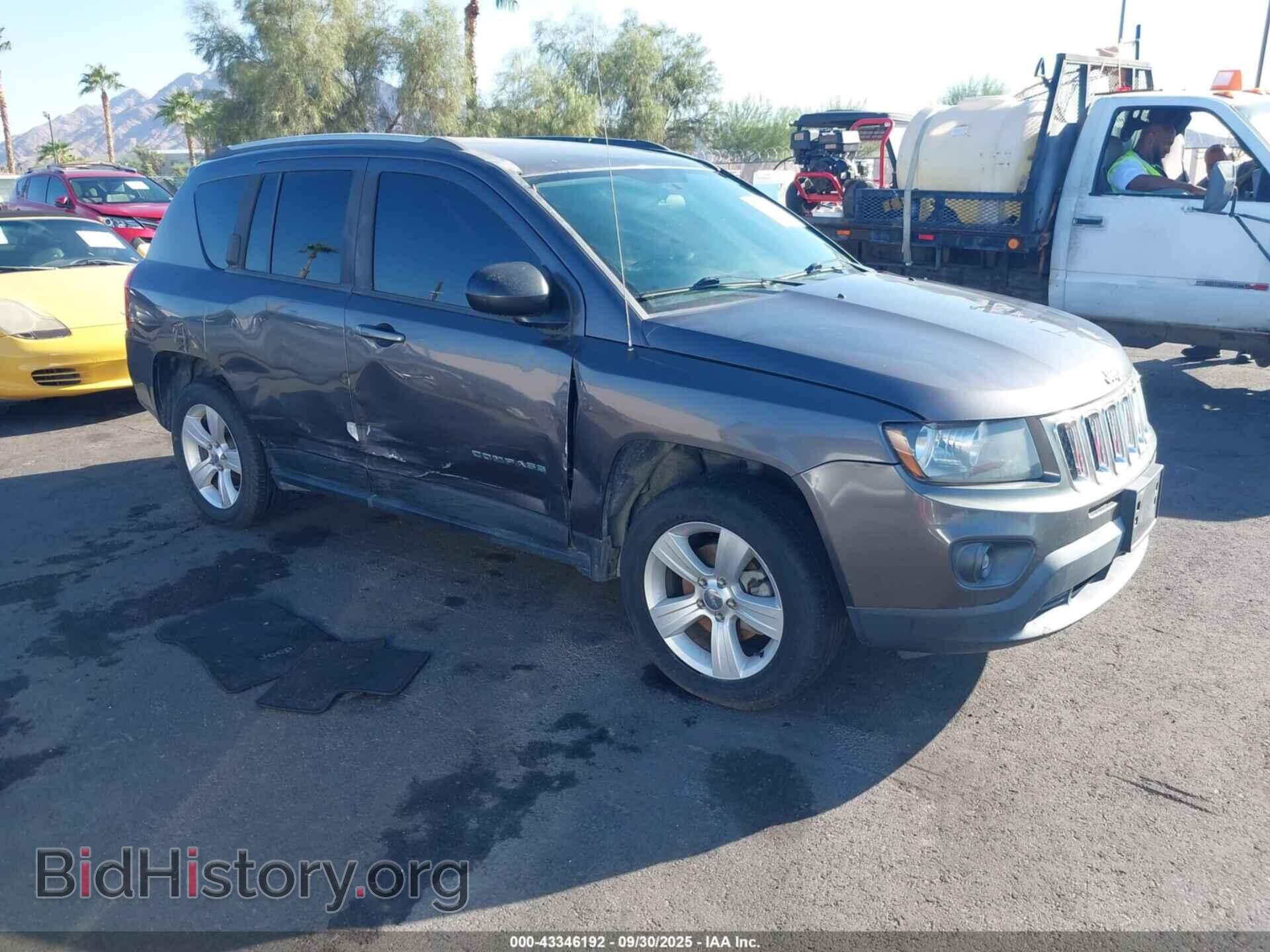 Photo 1C4NJDBB4FD282749 - JEEP COMPASS 2015