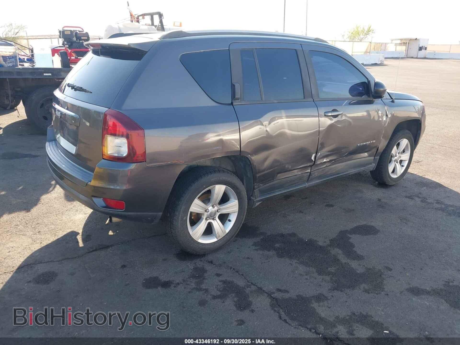 2015 JEEP COMPASS - VIN: 1C4NJDBB4FD282749 - Фото 4