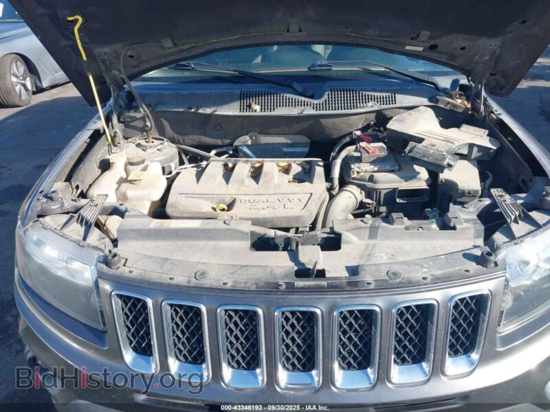 2015 Jeep COMPASS (VIN 1C4NJDBB4FD282749) — фото 10 из 13