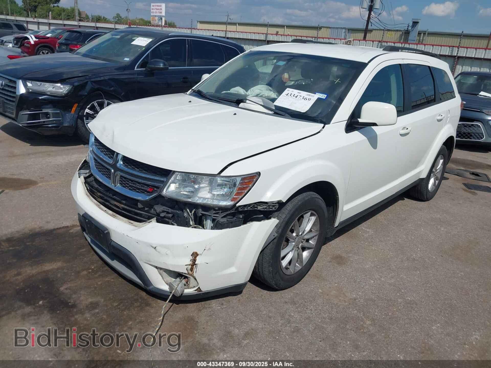 2017 DODGE JOURNEY - VIN: 3C4PDCBG2HT531729 - Фото 2