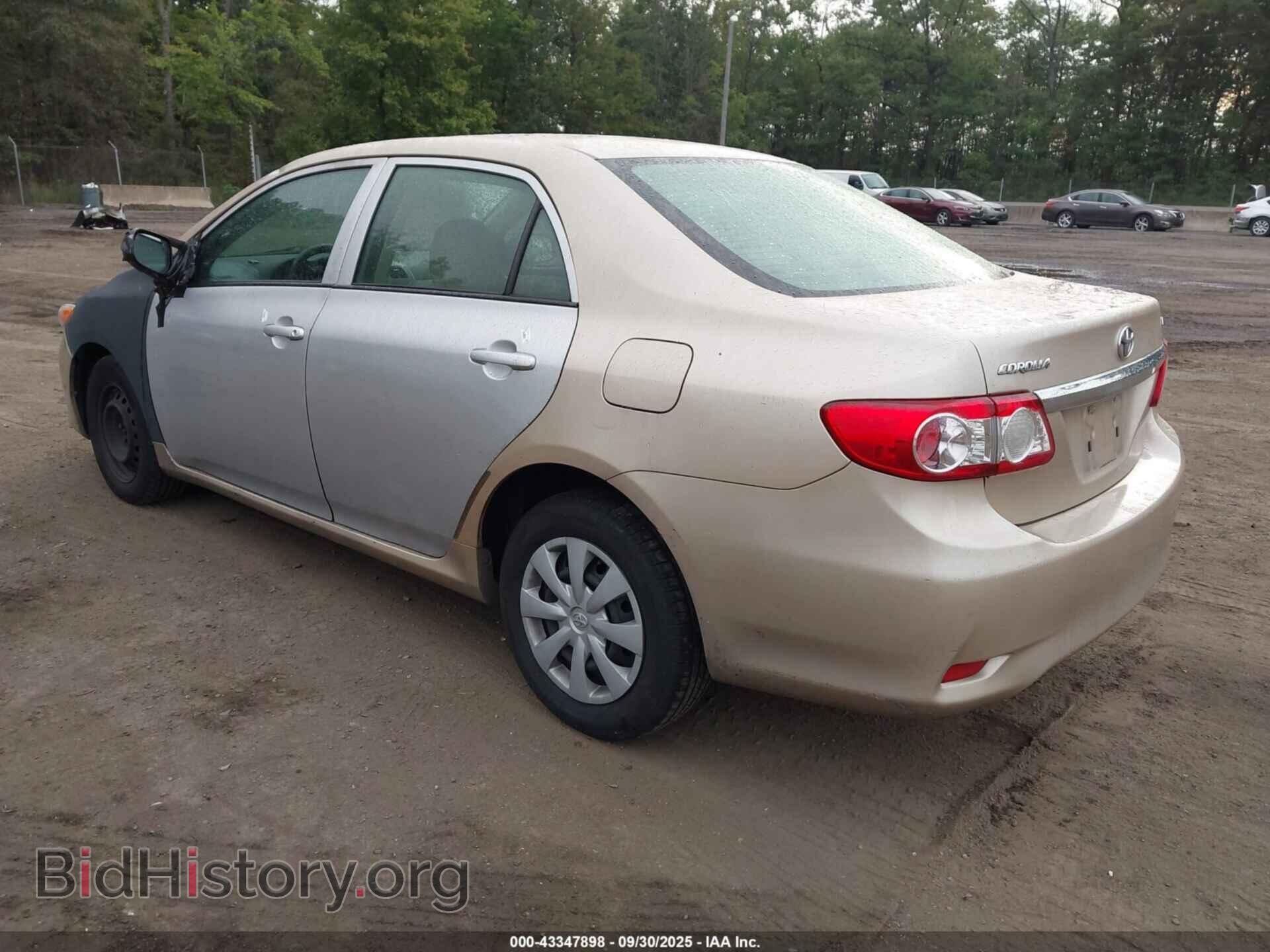 2011 TOYOTA COROLLA - VIN: JTDBU4EE0B9123739 - Фото 3