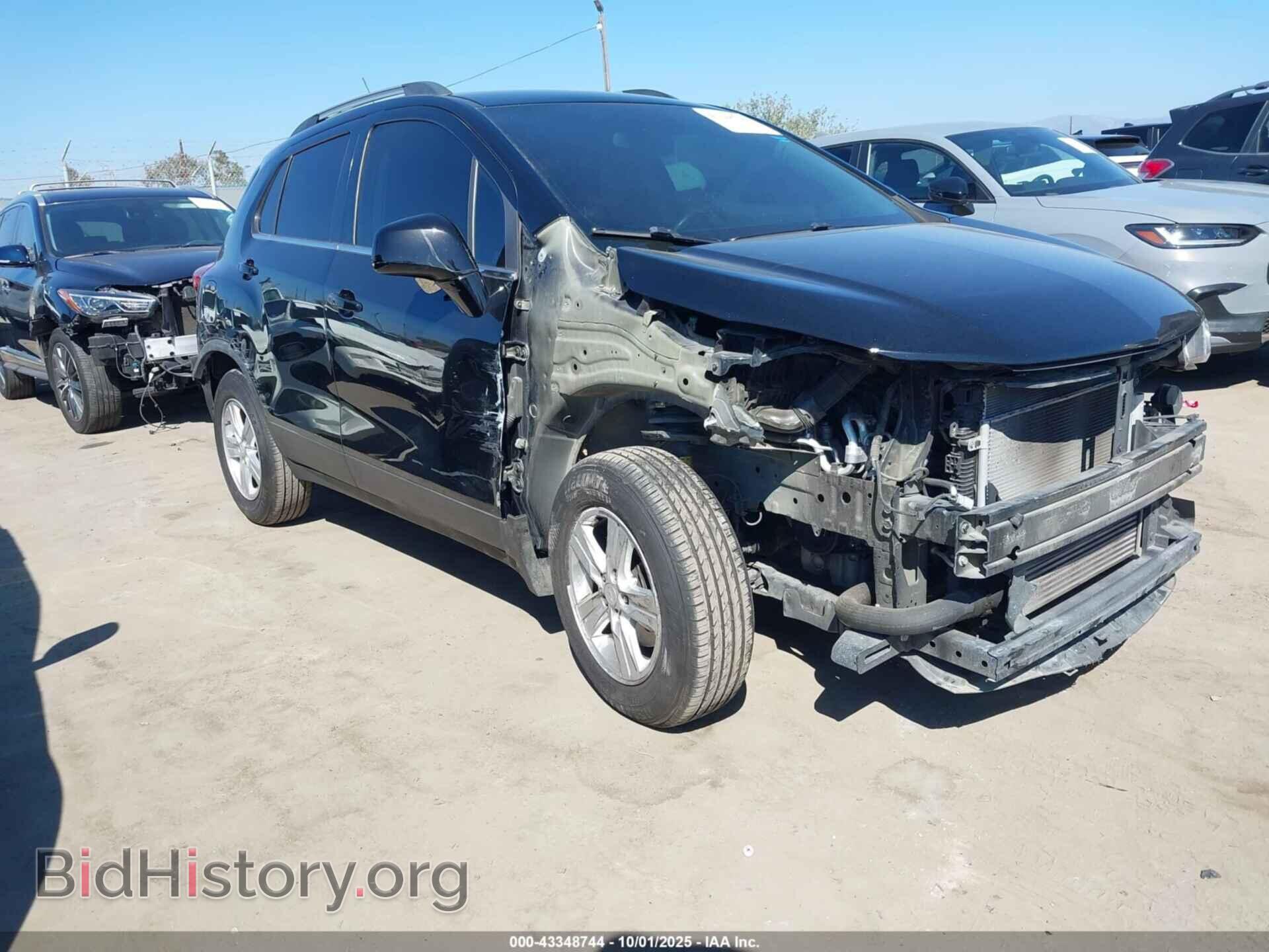 Фотография 3GNCJLSB8LL240132 - CHEVROLET TRAX 2020