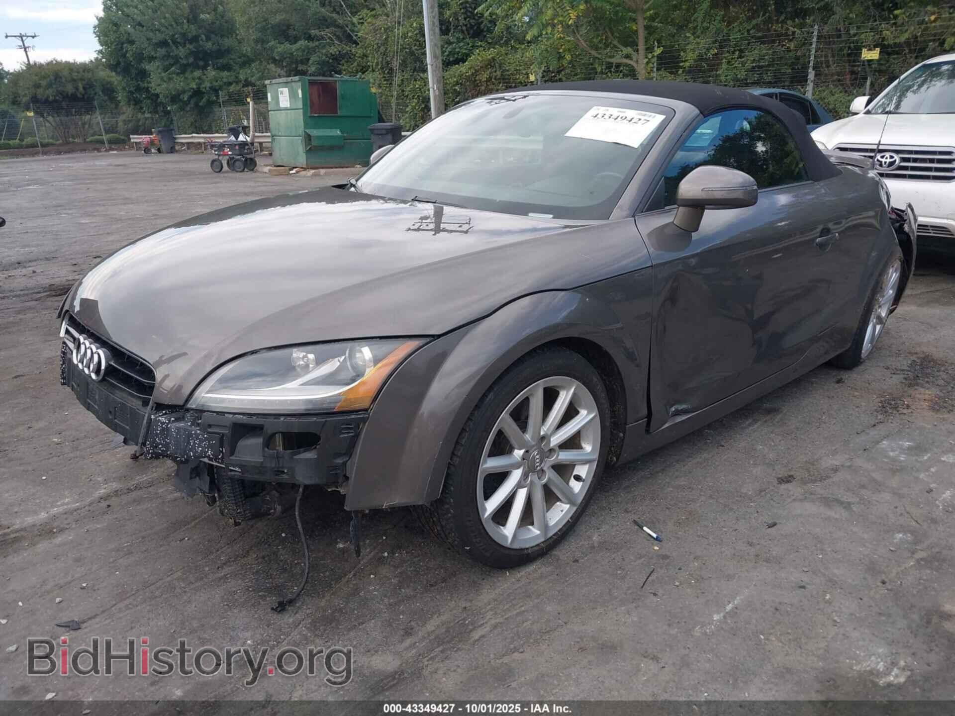2011 AUDI TT - VIN: TRU4FAFK6B1026166 - Фото 2