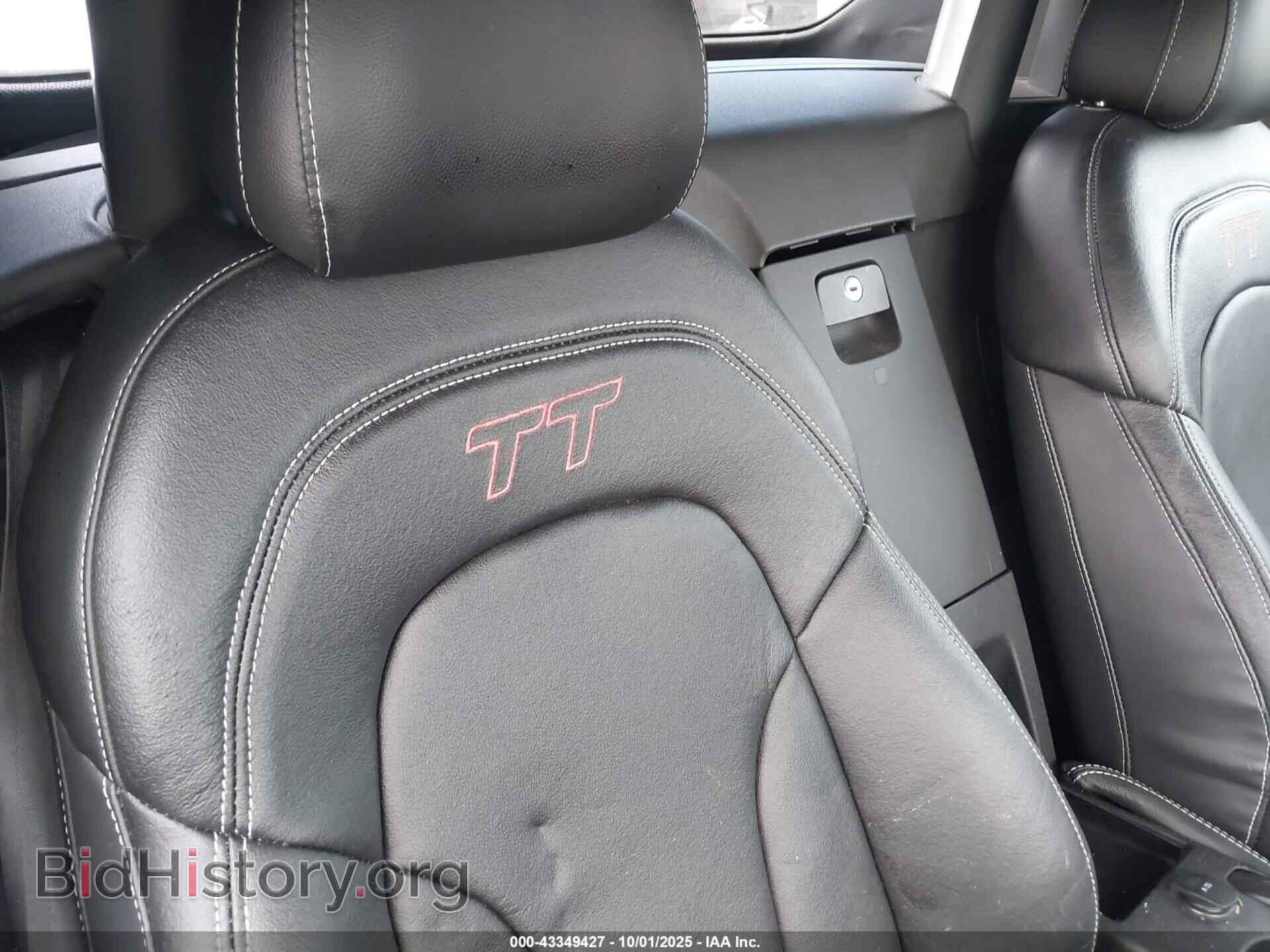2011 AUDI TT - VIN: TRU4FAFK6B1026166 - Фото 8