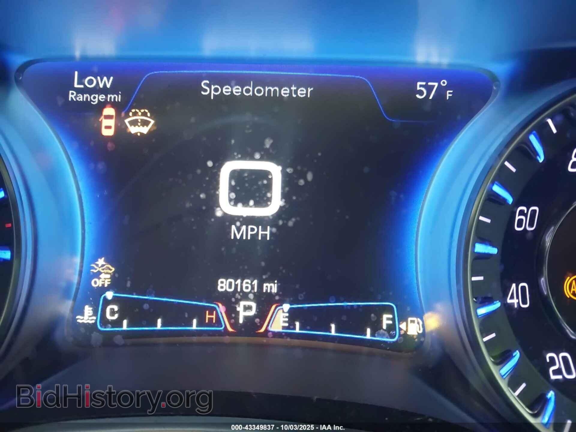 2017 CHRYSLER 300C - VIN: 2C3CCAEG1HH617841 - Фото 16