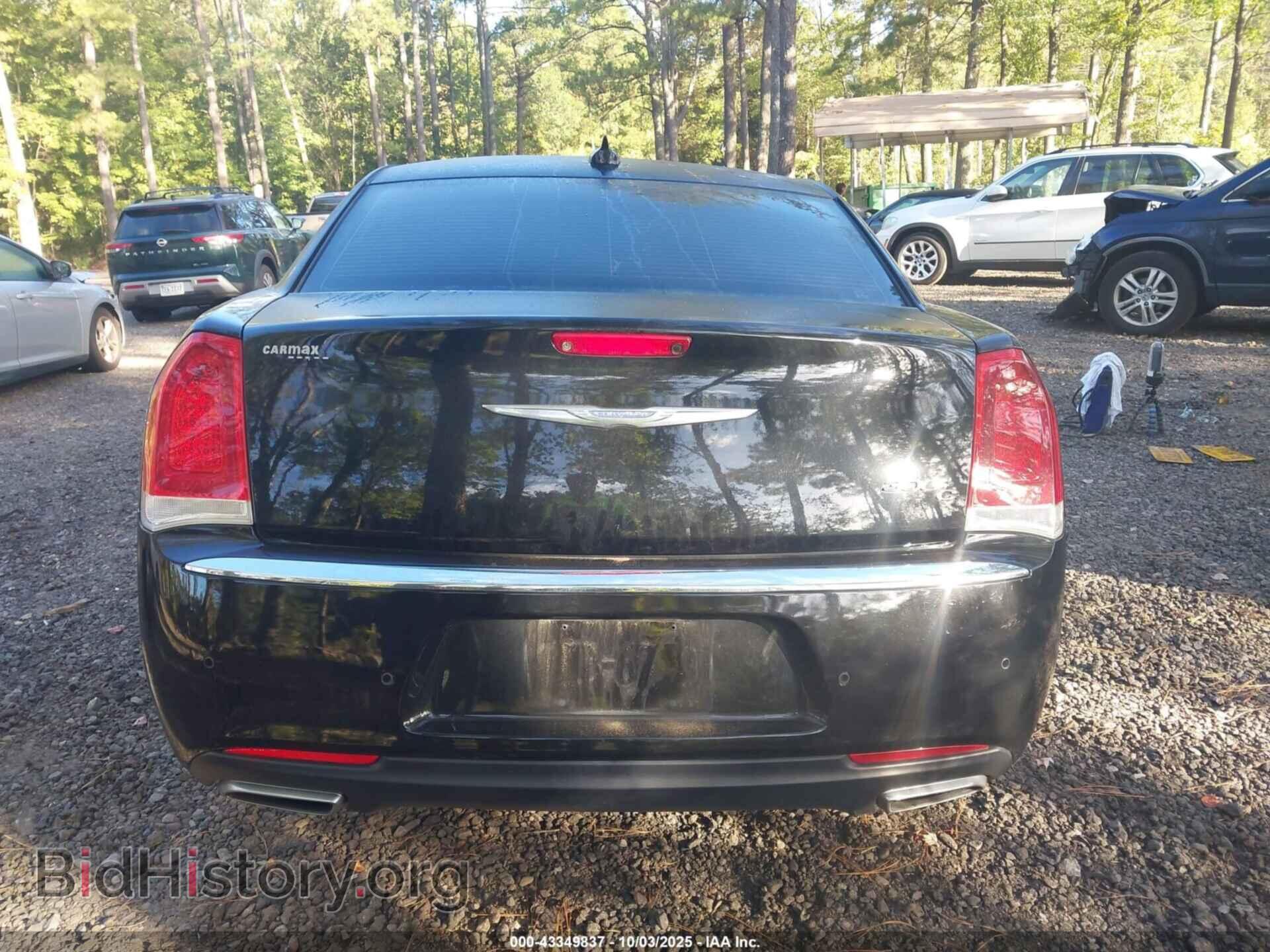 2017 CHRYSLER 300C - VIN: 2C3CCAEG1HH617841 - Фото 17