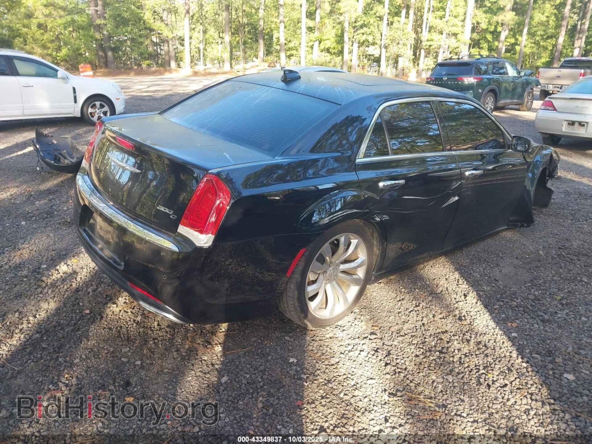 2017 CHRYSLER 300C - VIN: 2C3CCAEG1HH617841 - Фото 4