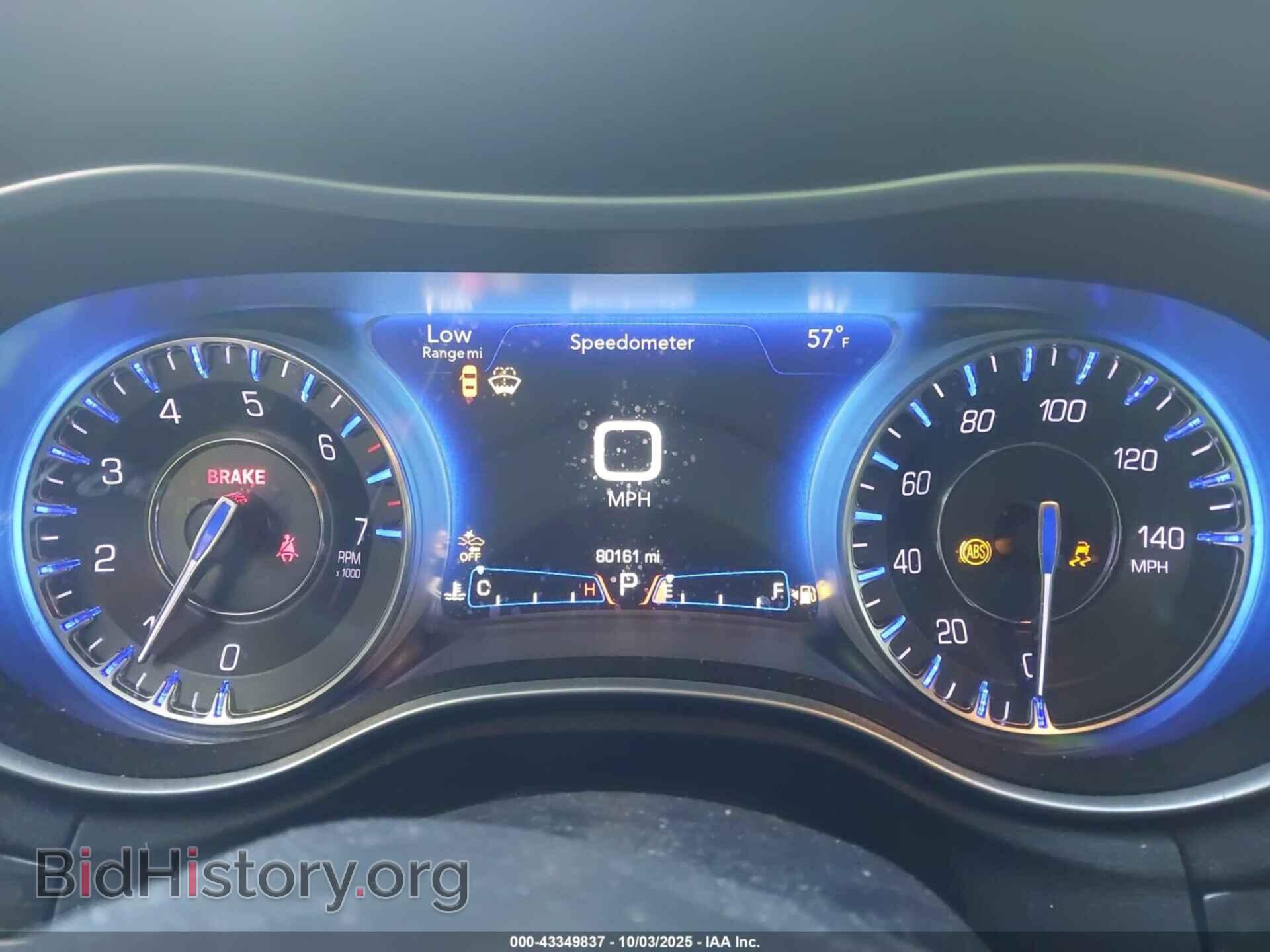 2017 CHRYSLER 300C - VIN: 2C3CCAEG1HH617841 - Фото 7