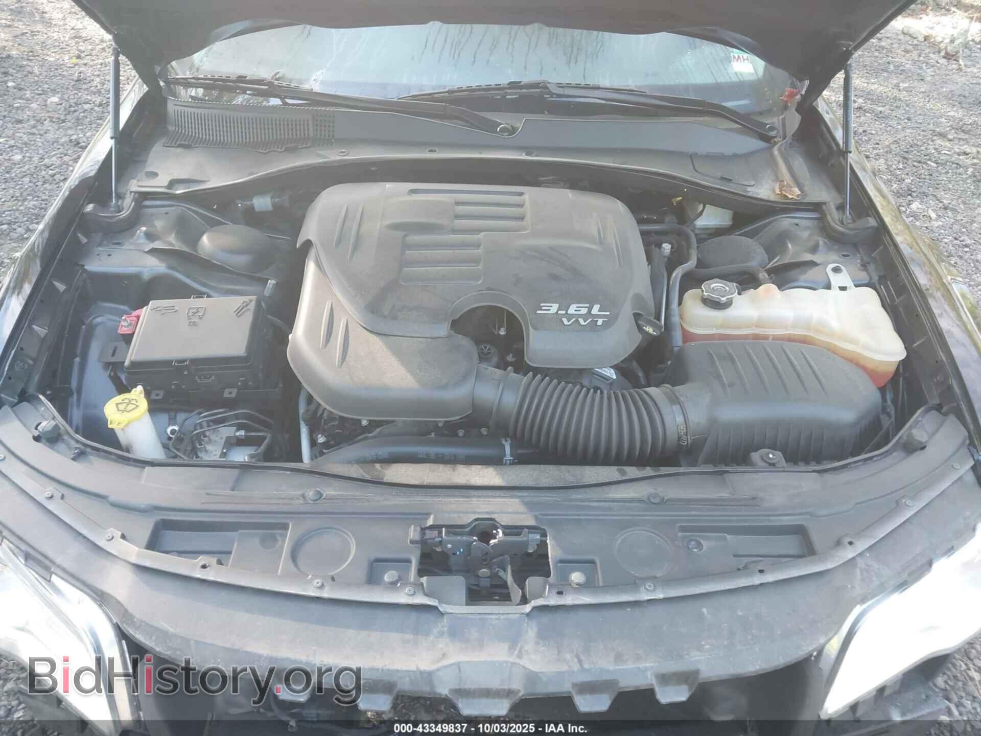 2017 CHRYSLER 300C - VIN: 2C3CCAEG1HH617841 - Фото 10