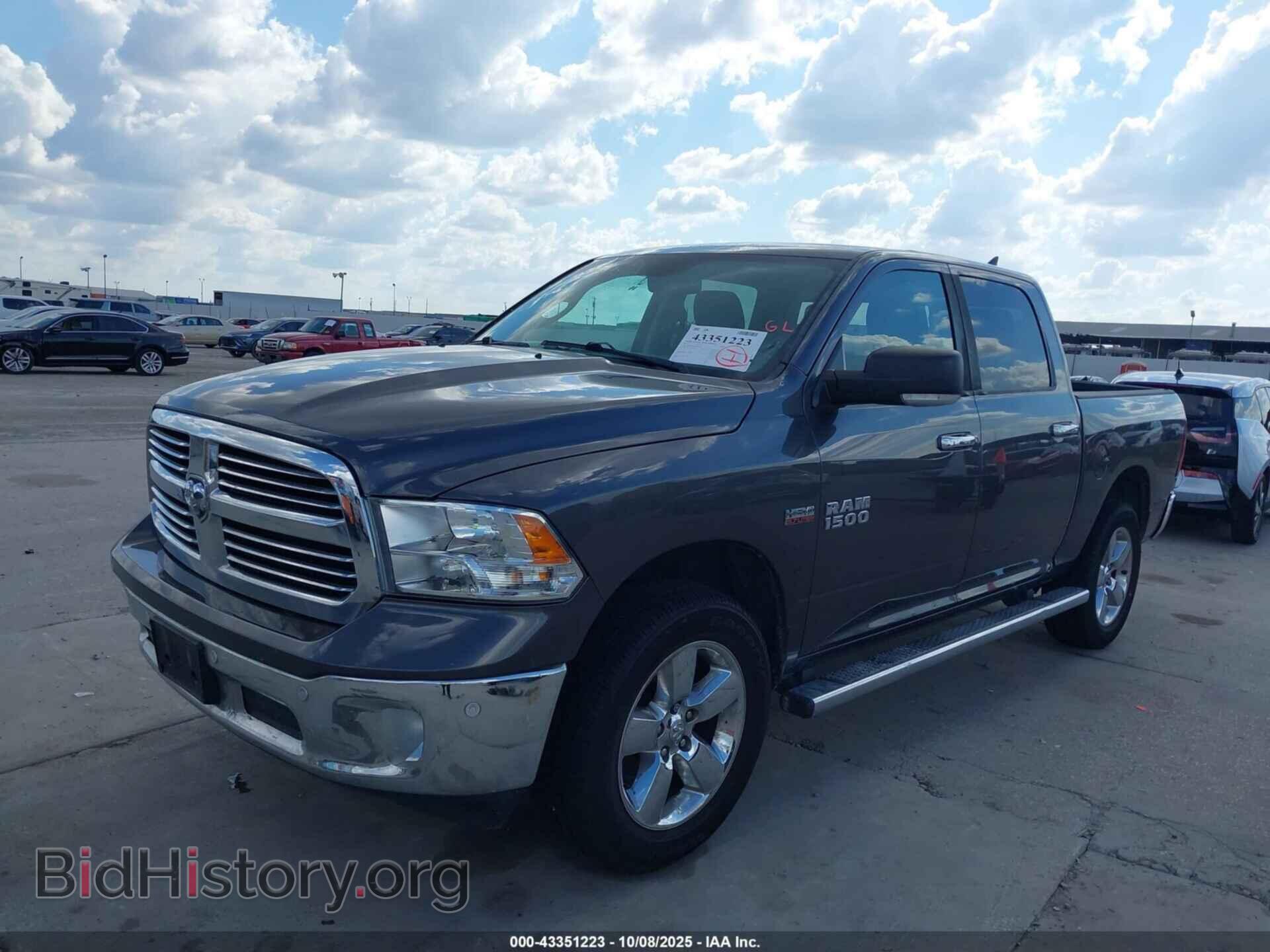 2015 RAM 1500 - VIN: 1C6RR6LT9FS785032 - Фото 2
