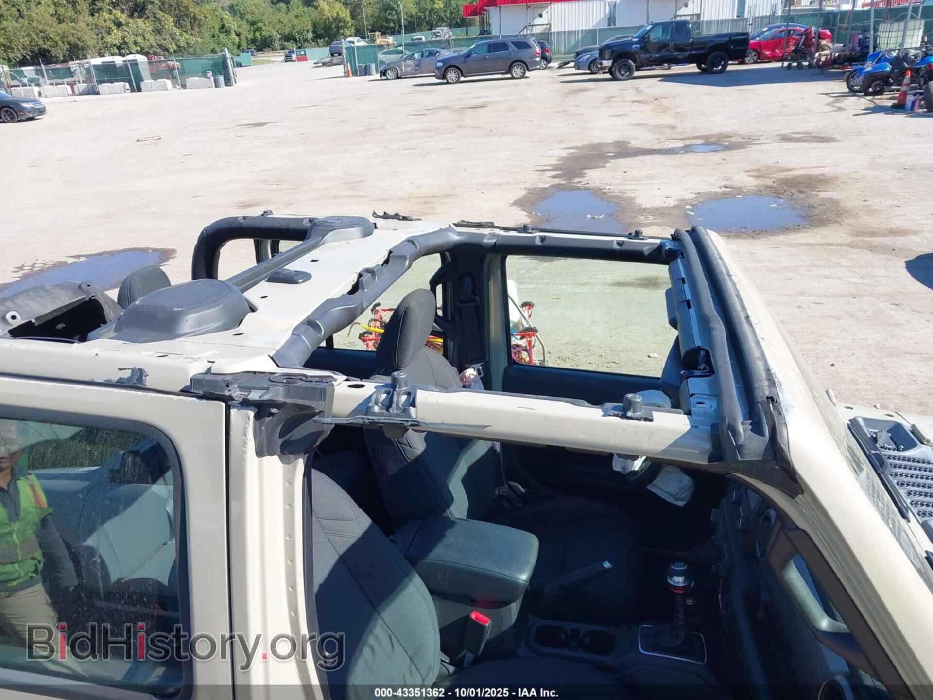 2020 JEEP GLADIATOR - VIN: 1C6HJTAG7LL202180 - Фото 11