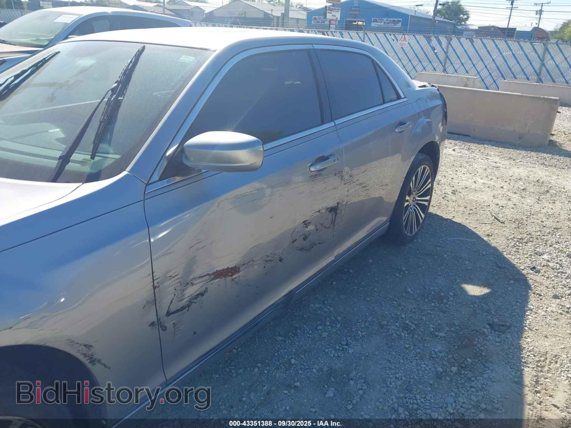 2014 CHRYSLER 300 - VIN: 2C3CCABT5EH118814 - Фото 6