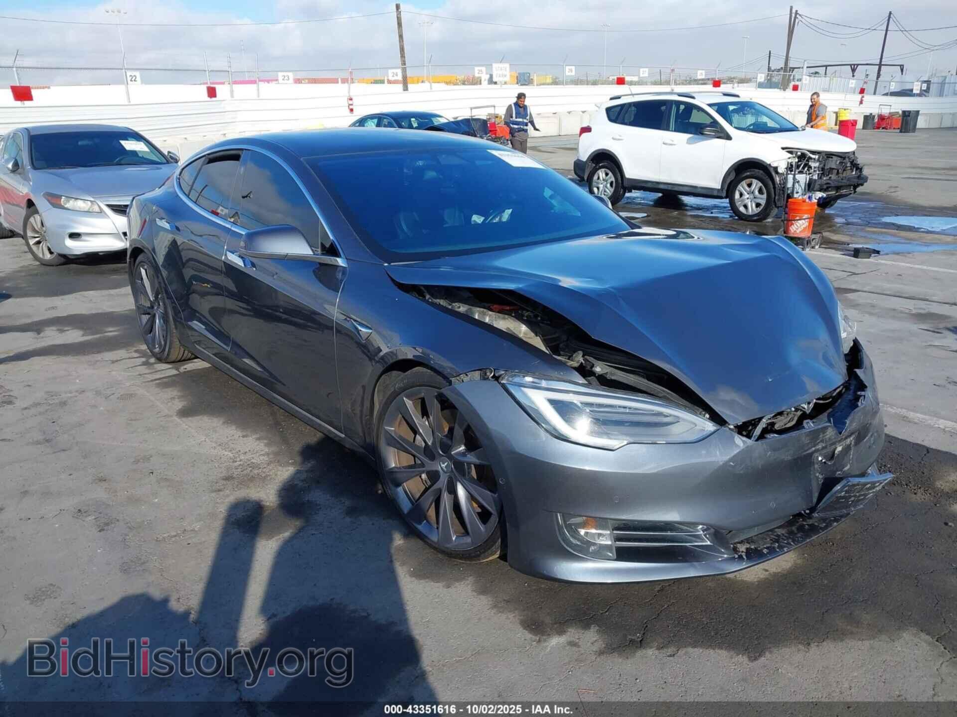 Photo 5YJSA1E21JF298132 - TESLA MODEL S 2018