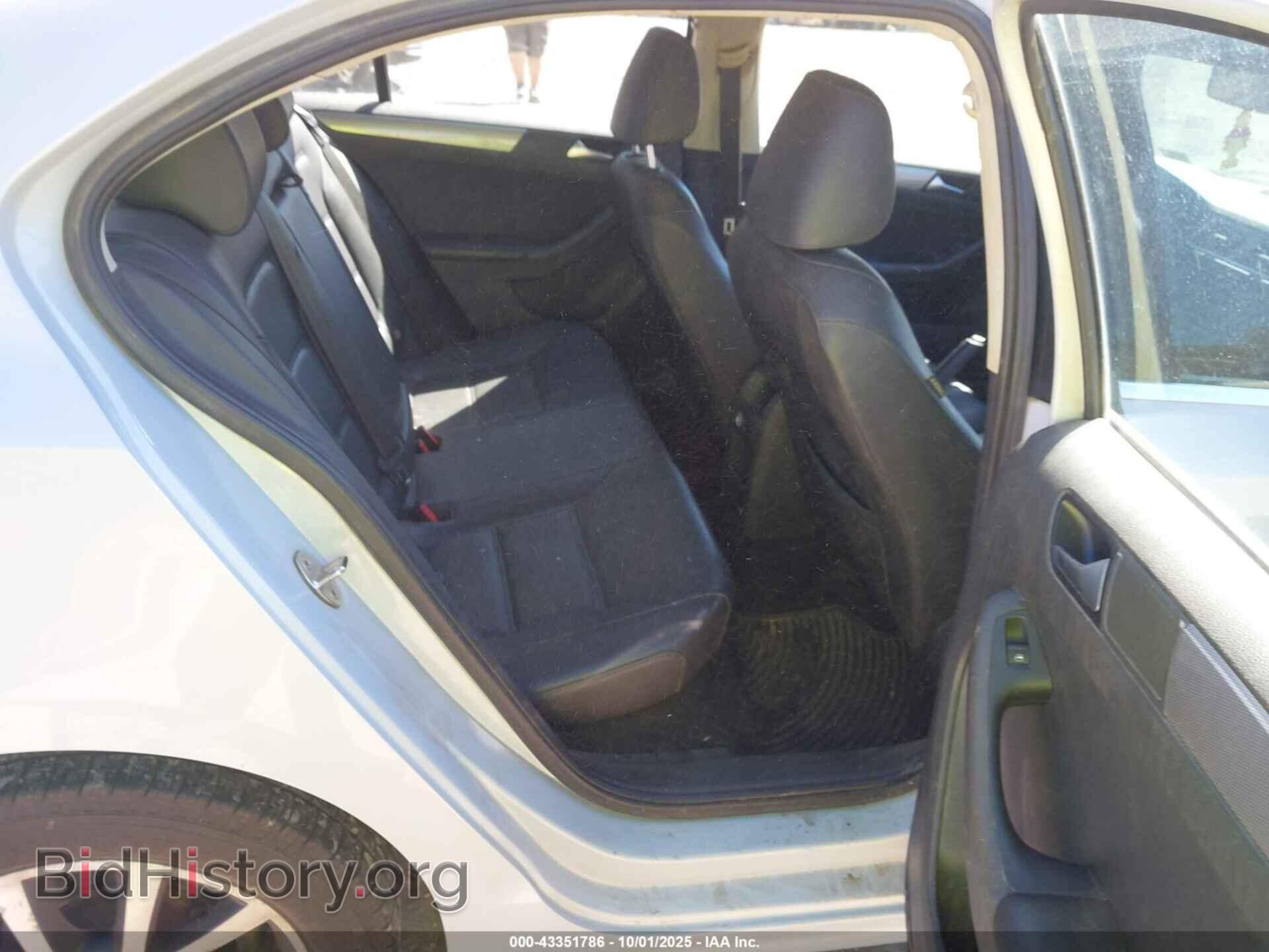 2017 VOLKSWAGEN JETTA - VIN: 3VWDB7AJ0HM285526 - Фото 8