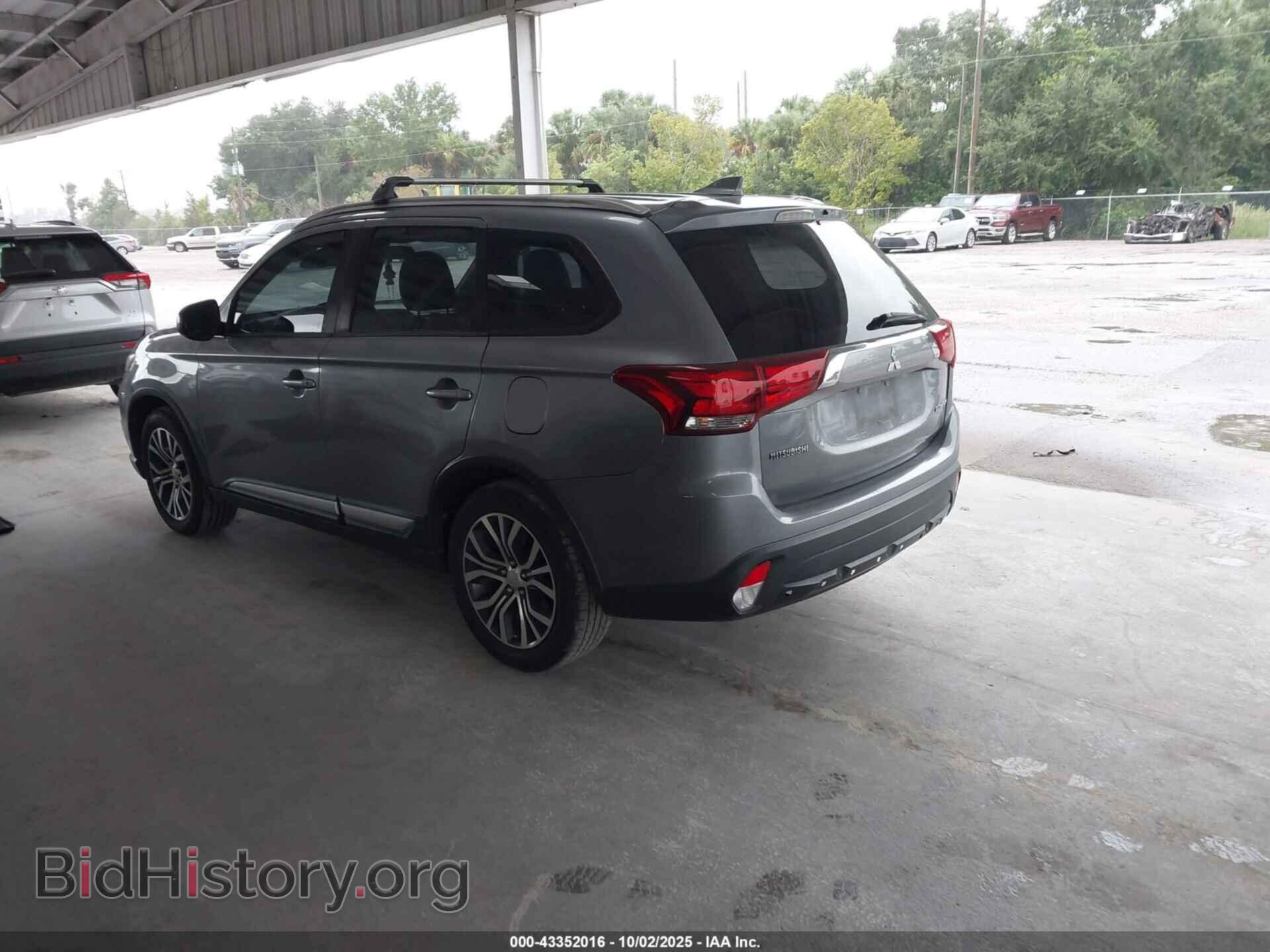 2017 MITSUBISHI OUTLANDER - VIN: JA4AD2A39HZ034565 - Фото 3
