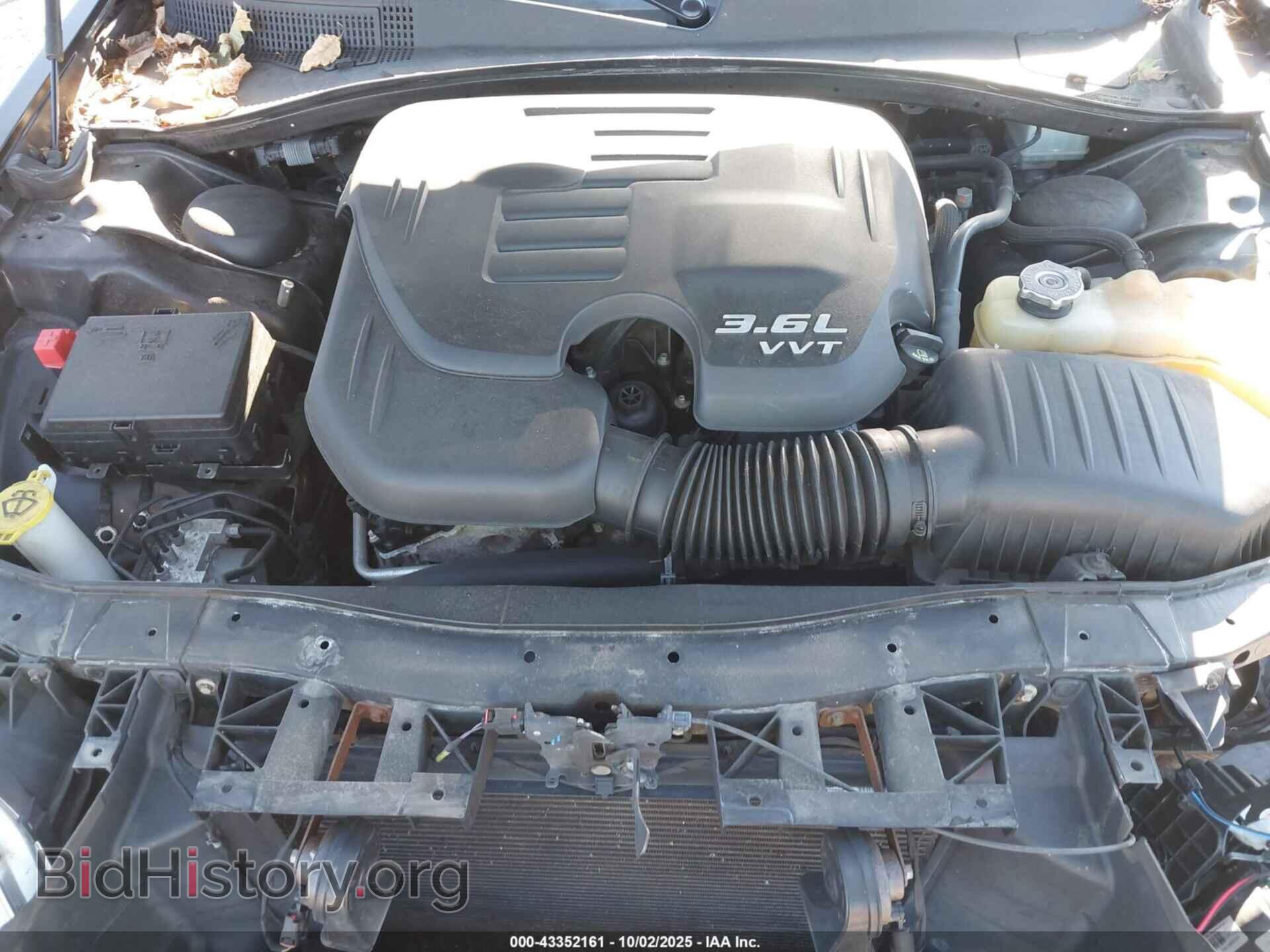 2017 CHRYSLER 300C - VIN: 2C3CCAEG5HH663026 - Фото 10